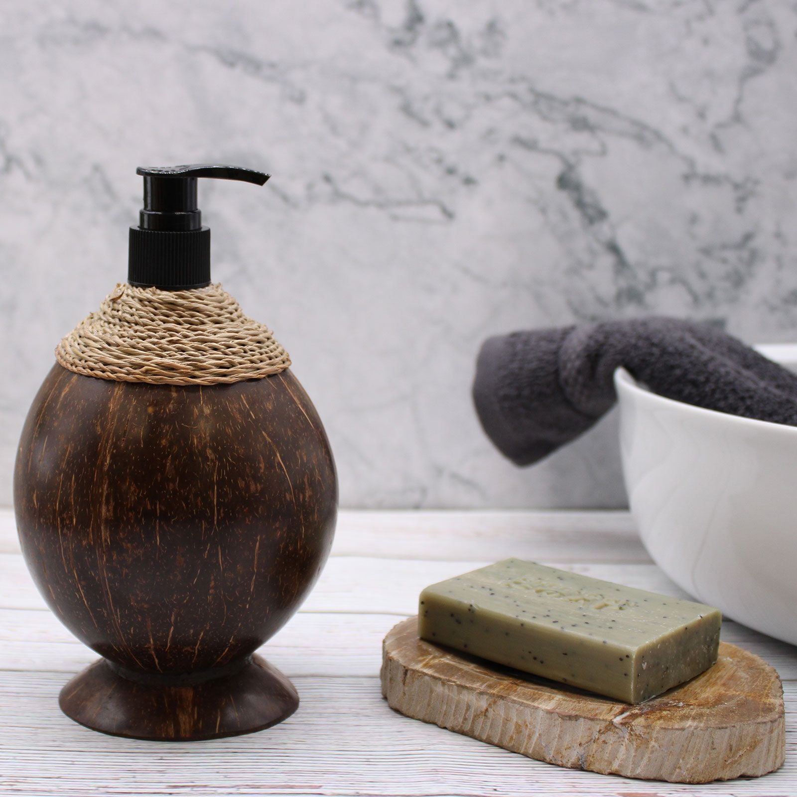 Natural Coconut Soap Dispenser 150ml for Stylish Home Decor