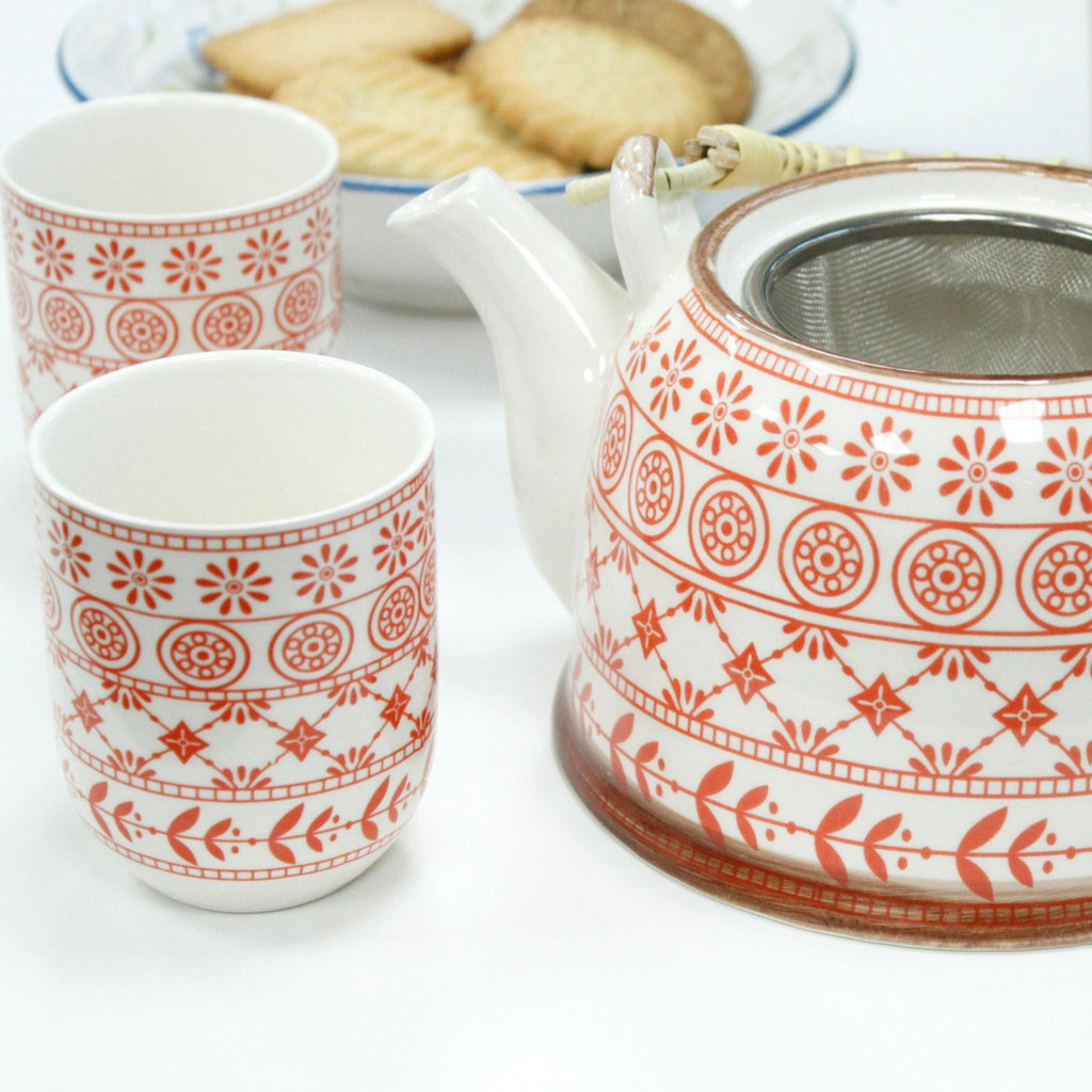Herbal Teapot Set in Amber with Matching Cups for Tea Lovers