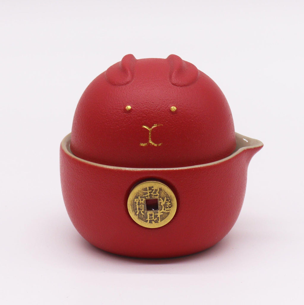 Money Cat Teapot Set with Two Cups and Travel Case in Red