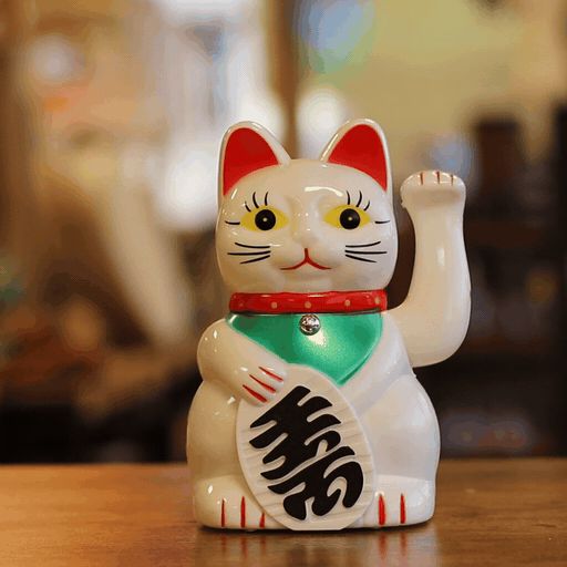 Japanese Lucky Money Cat Ornament – White 15cm