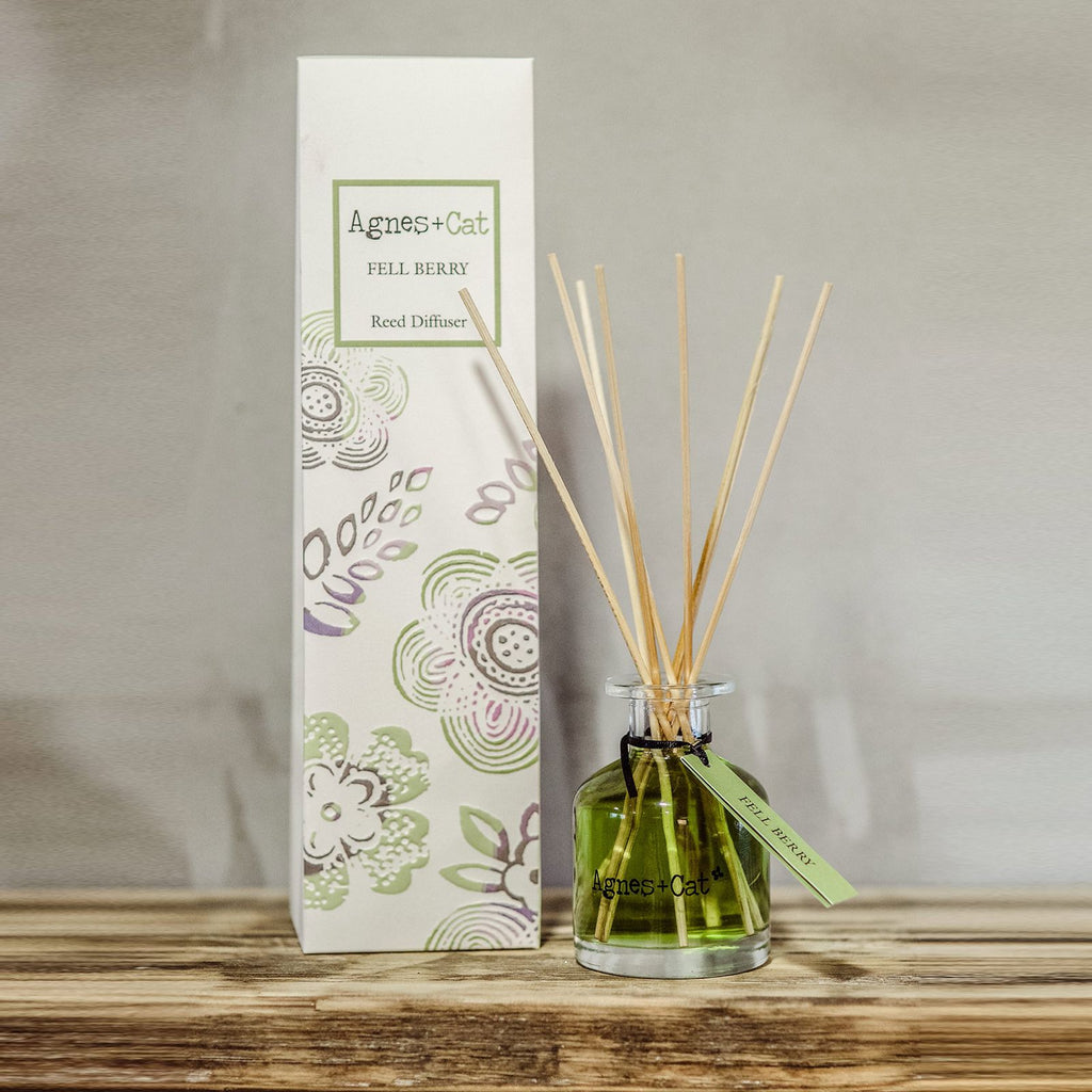 140ml Reed Diffuser Fell Berry for a Refreshing Home Fragrance