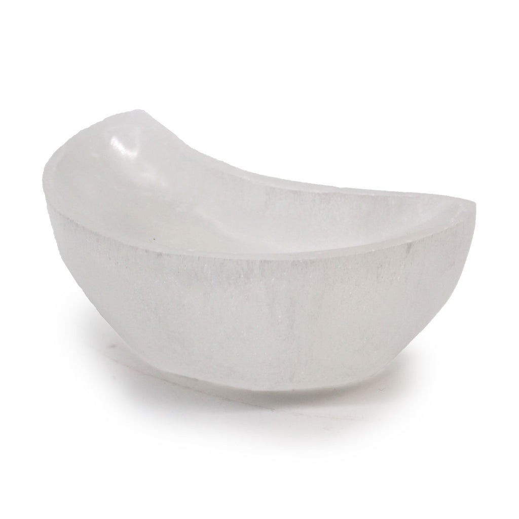 Selenite Moon Bowl 10cm for Decorative and Functional Use