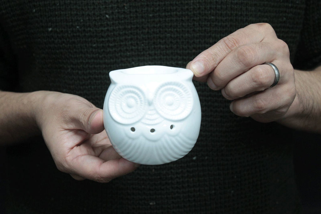 Classic White Oil Burner Short Owl Design for Fragrance Oils