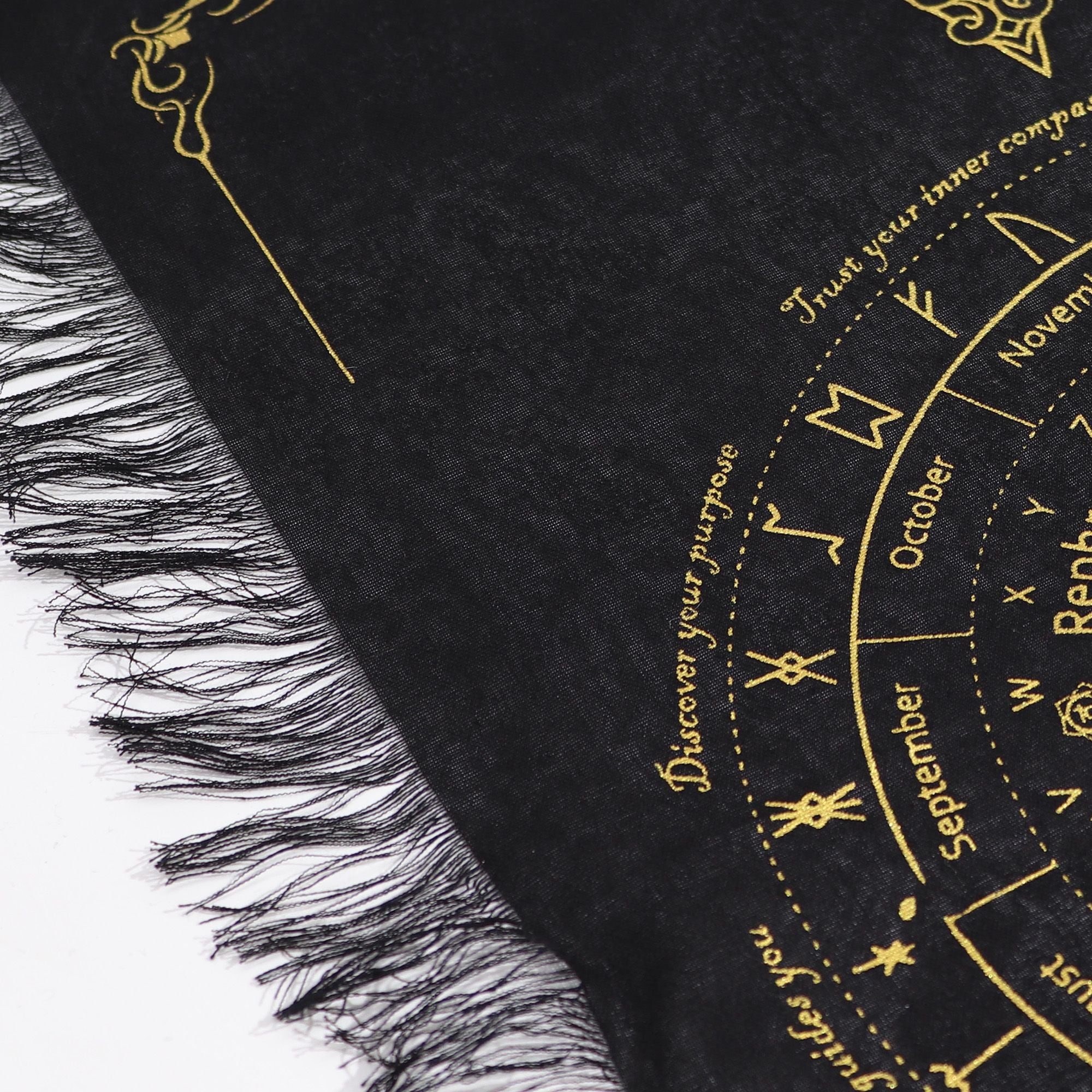 Ancient Witch Pendulum Divination Cloth with Sun Face Design