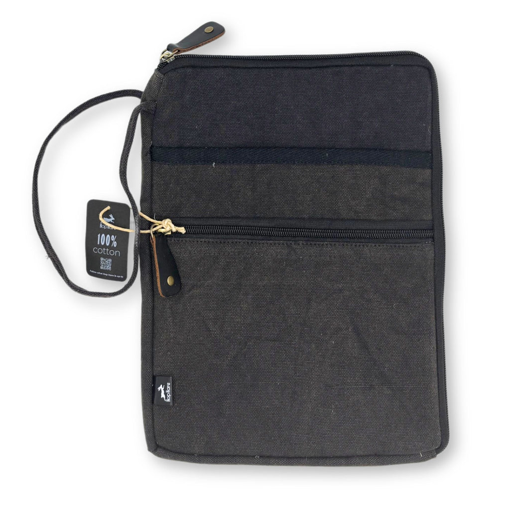 Stonewash Travel Laptop Pouch in Charcoal for Easy Access