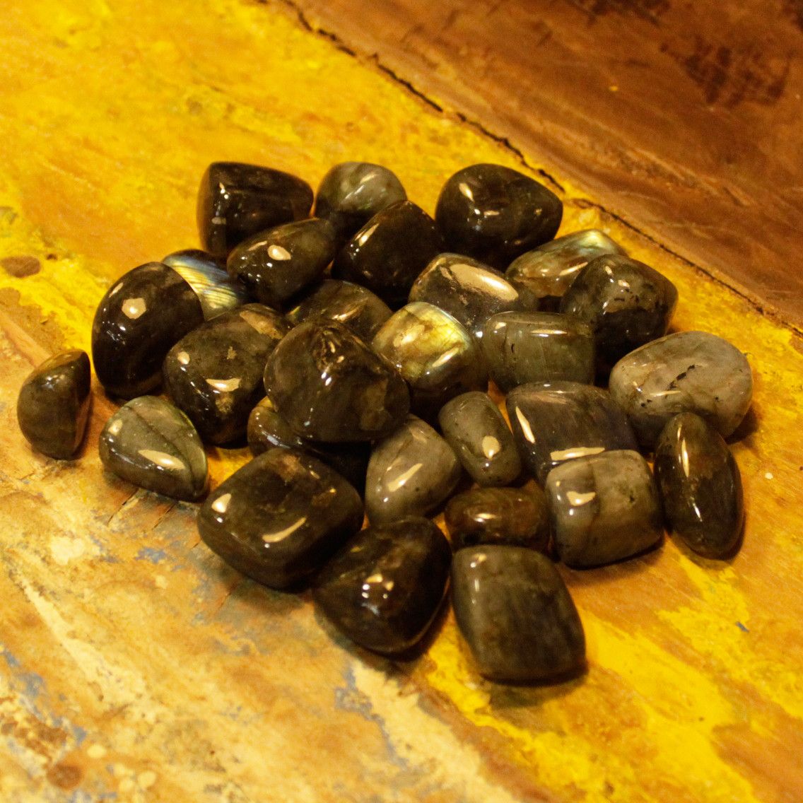 Premium Tumble Stone Labradorite for Collecting and Crafting