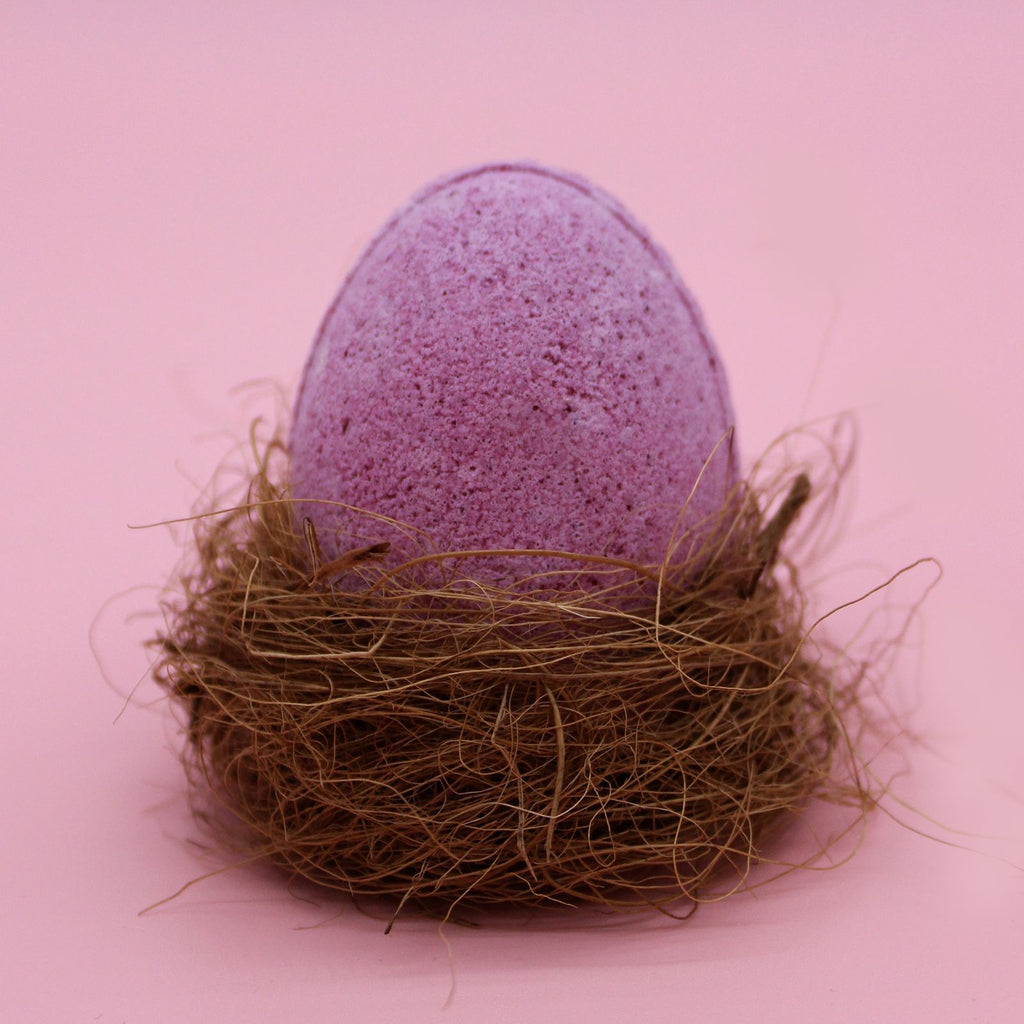 6 Cherry Scented Bath Eggs in a Tray Perfect for Kids' Baths