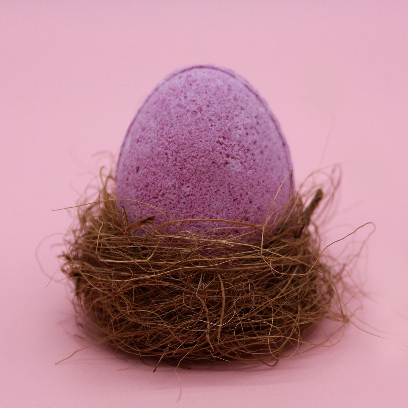 6 Cherry Scented Bath Eggs in a Tray Perfect for Kids' Baths