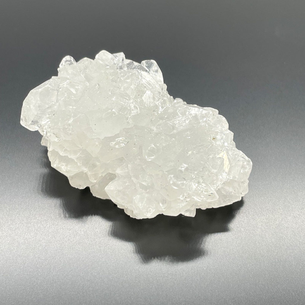 White Apophyllite Clusters 20 30mm for Home Decor and Collecting