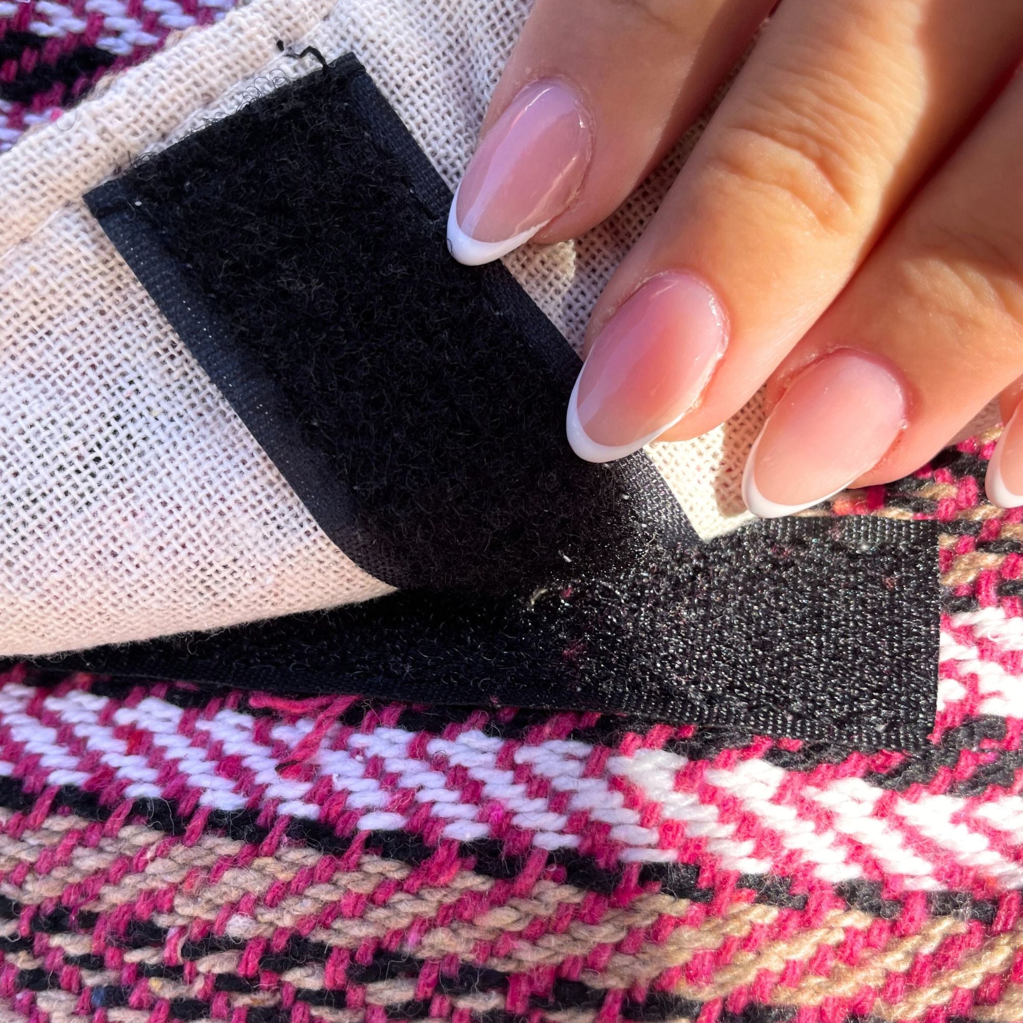 Soft Banjar Laptop Bag in Soft Pink for Stylish Protection