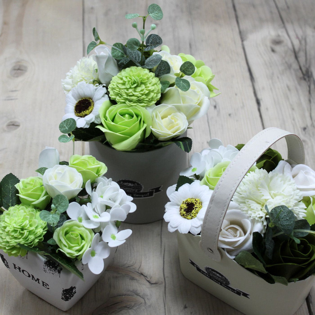 Bouquet Petite Basket in Pastel Green for Bath Time Indulgence