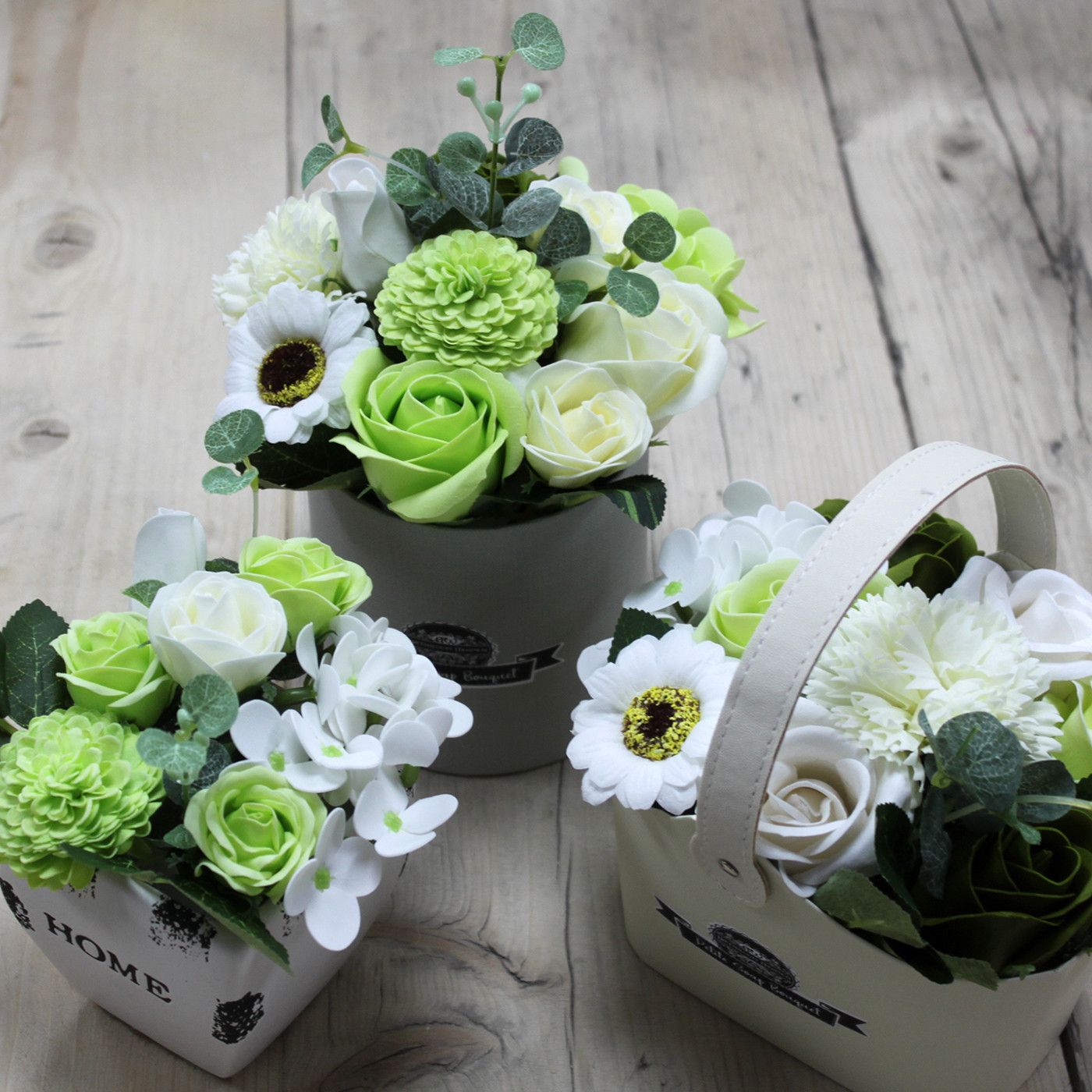Bouquet Petite Basket in Pastel Green for Bath Time Indulgence