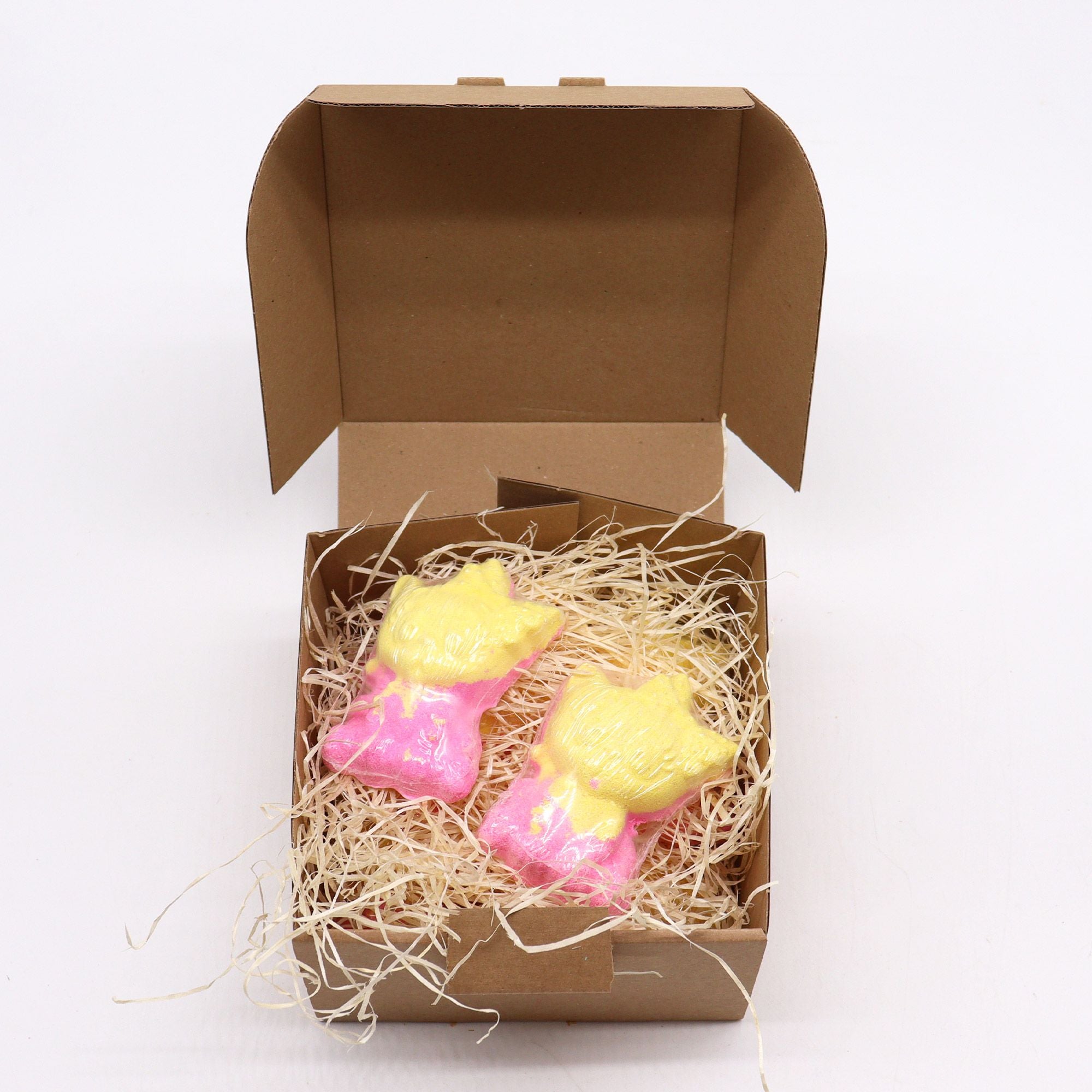 Cat Bath Bomb 80g with Delightful Banana Scent for Kids Fun
