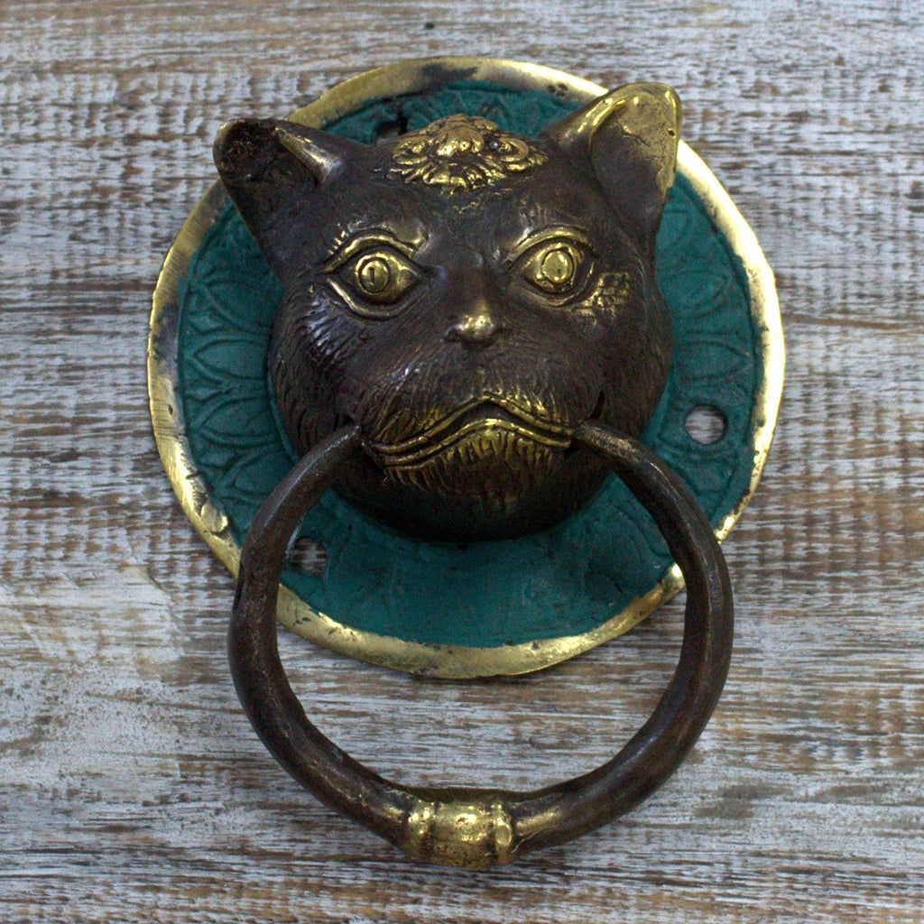Brass Door Knocker Cats Head Design for Timeless Home Elegance