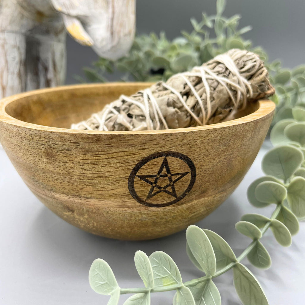 Wooden Smudge and Ritual Offerings Bowl with Pentagram Design