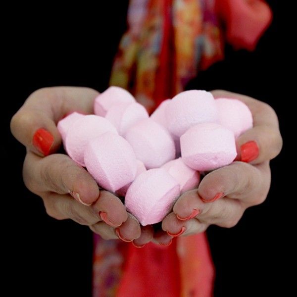 1.3Kg Box of Chill Pills Mini Bath Bombs with Rose Scented Bliss
