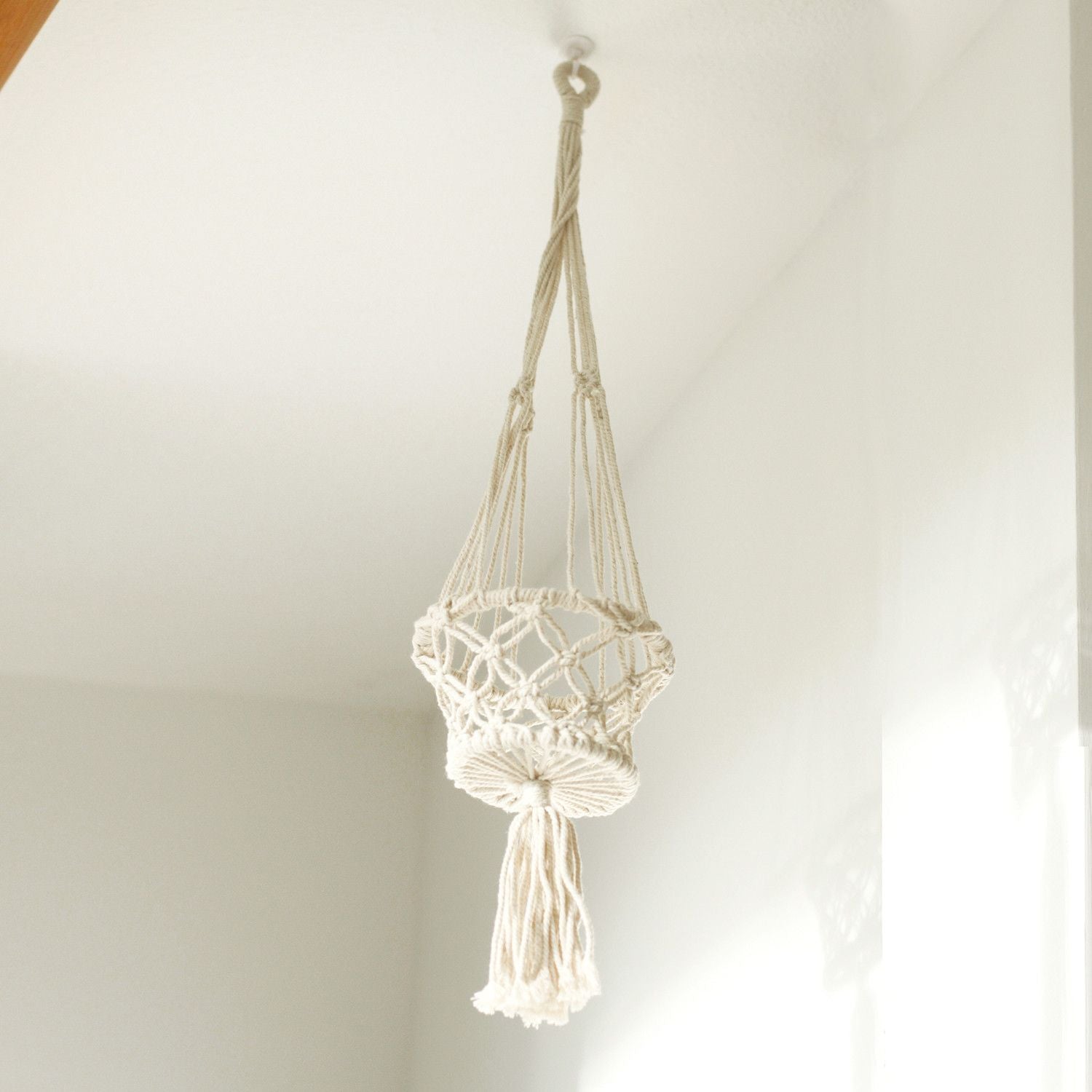 Stylish Macrame Pot Holder for Single Small Pot Home Decor Accent