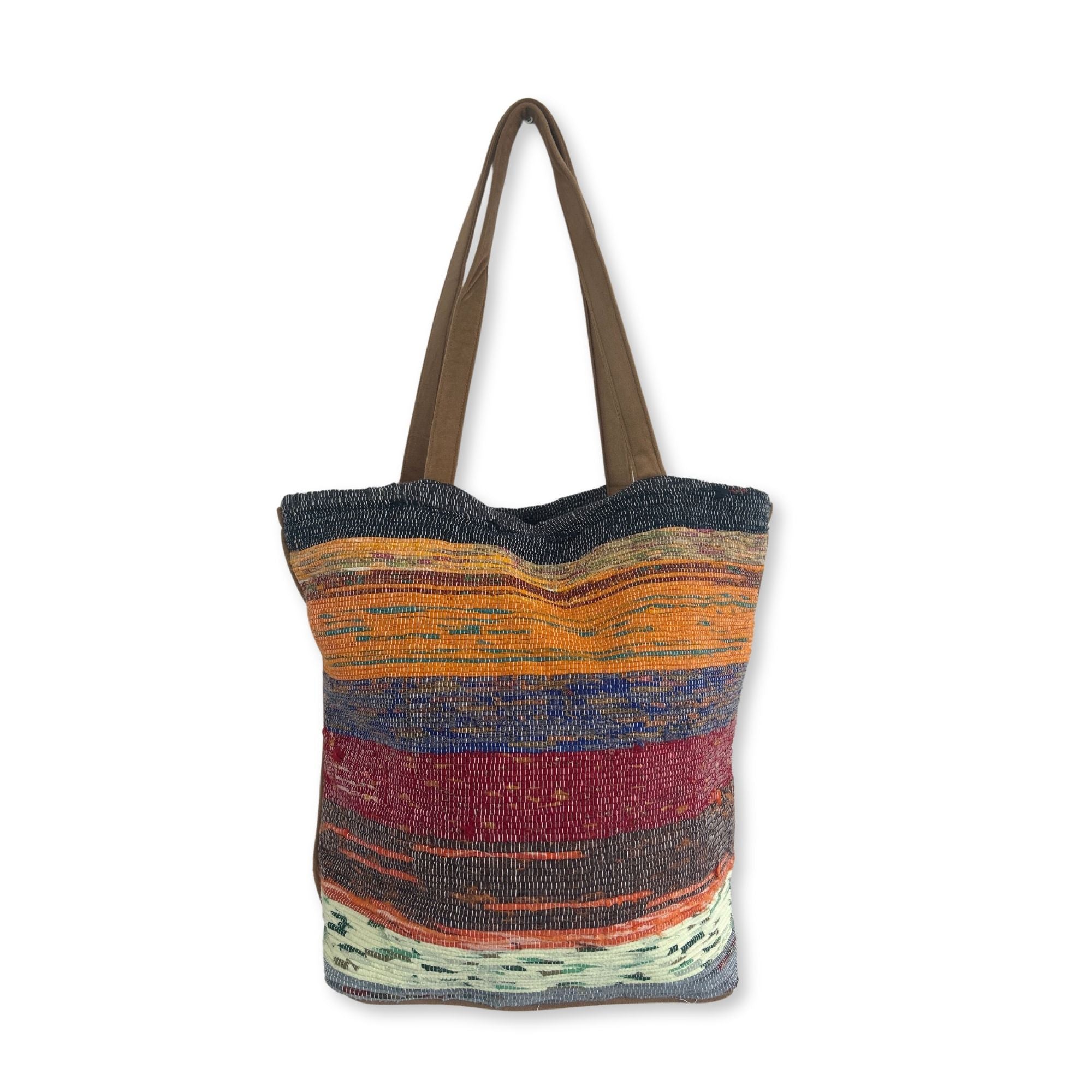 Recycled Big Rug Bag in Shades of Mushrooms for Versatile Storage