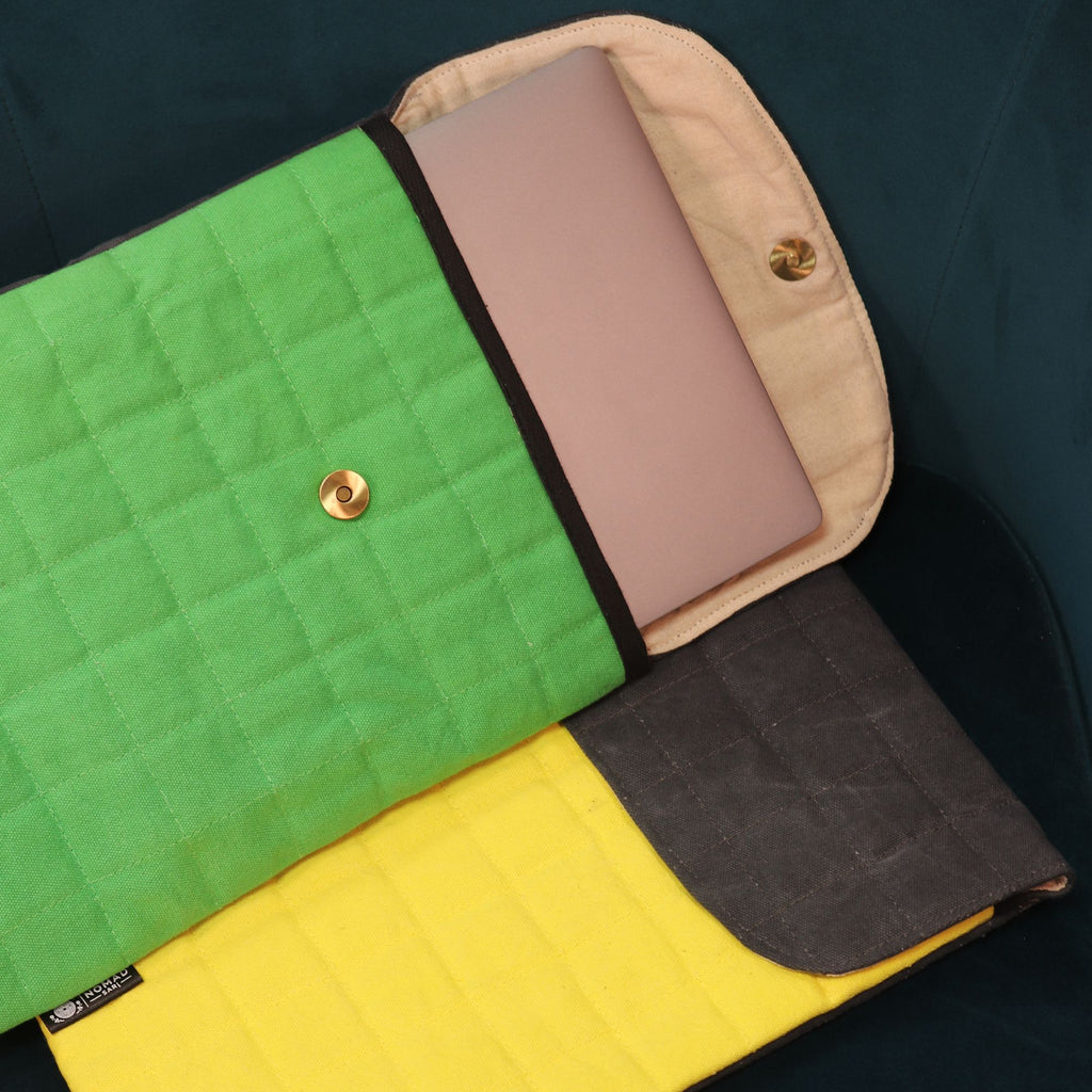 Frog Green Laptop Padded Pouch for 13 Inch Devices and Tablets