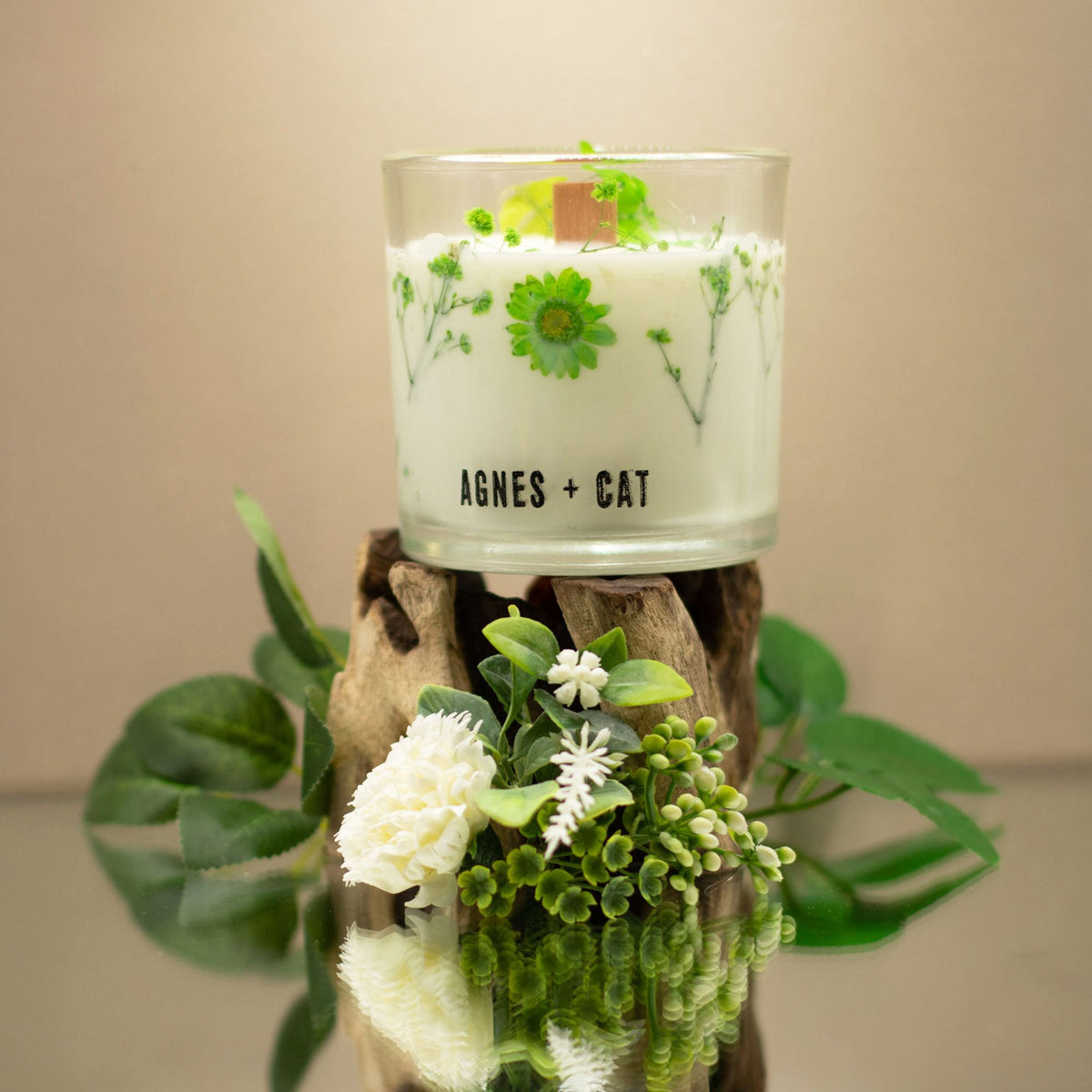 Agnes + Cat Botanical Soy Wax Candle - Fell Berry