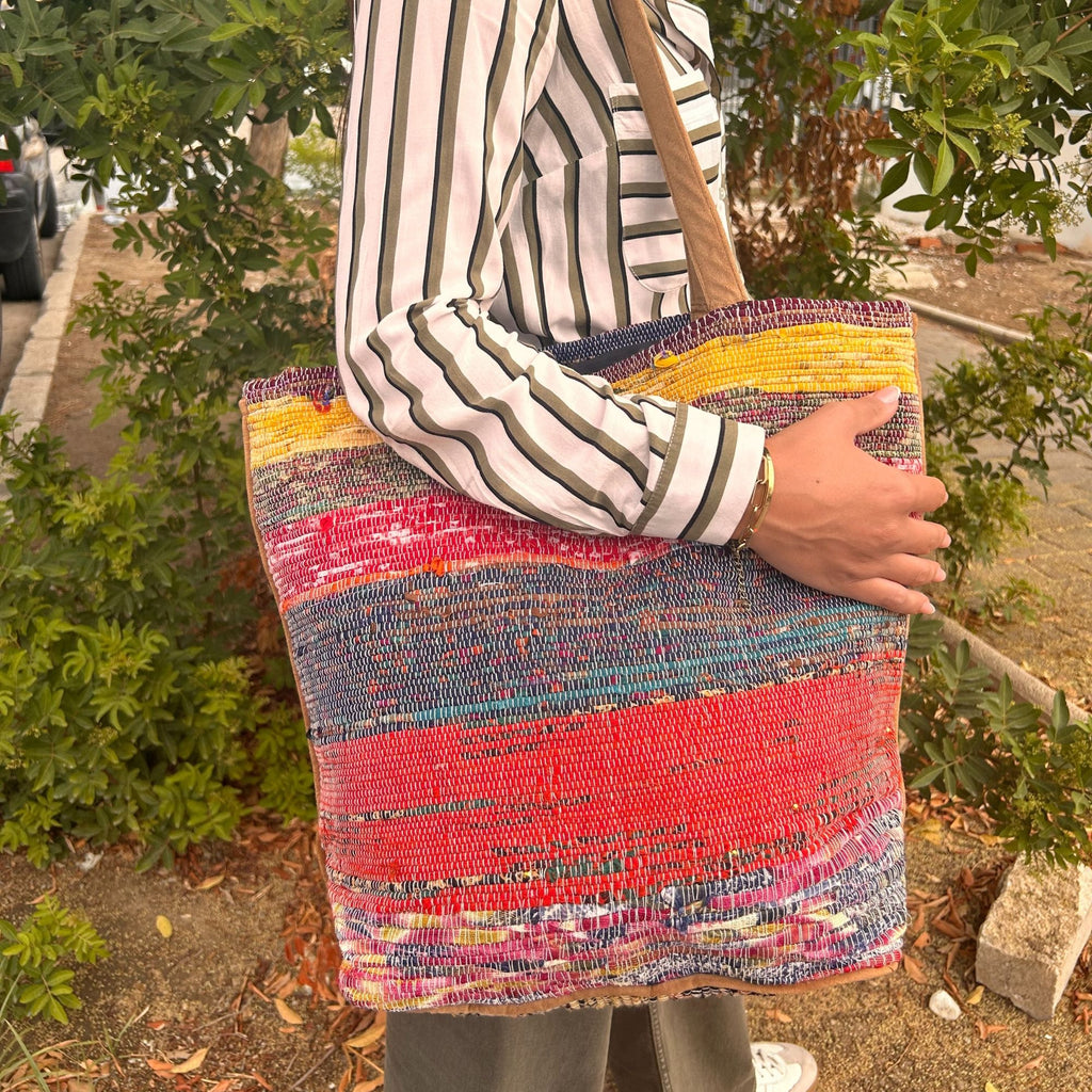 Recycled Big Rug Bag in Beautiful Shades of Pink for Storage