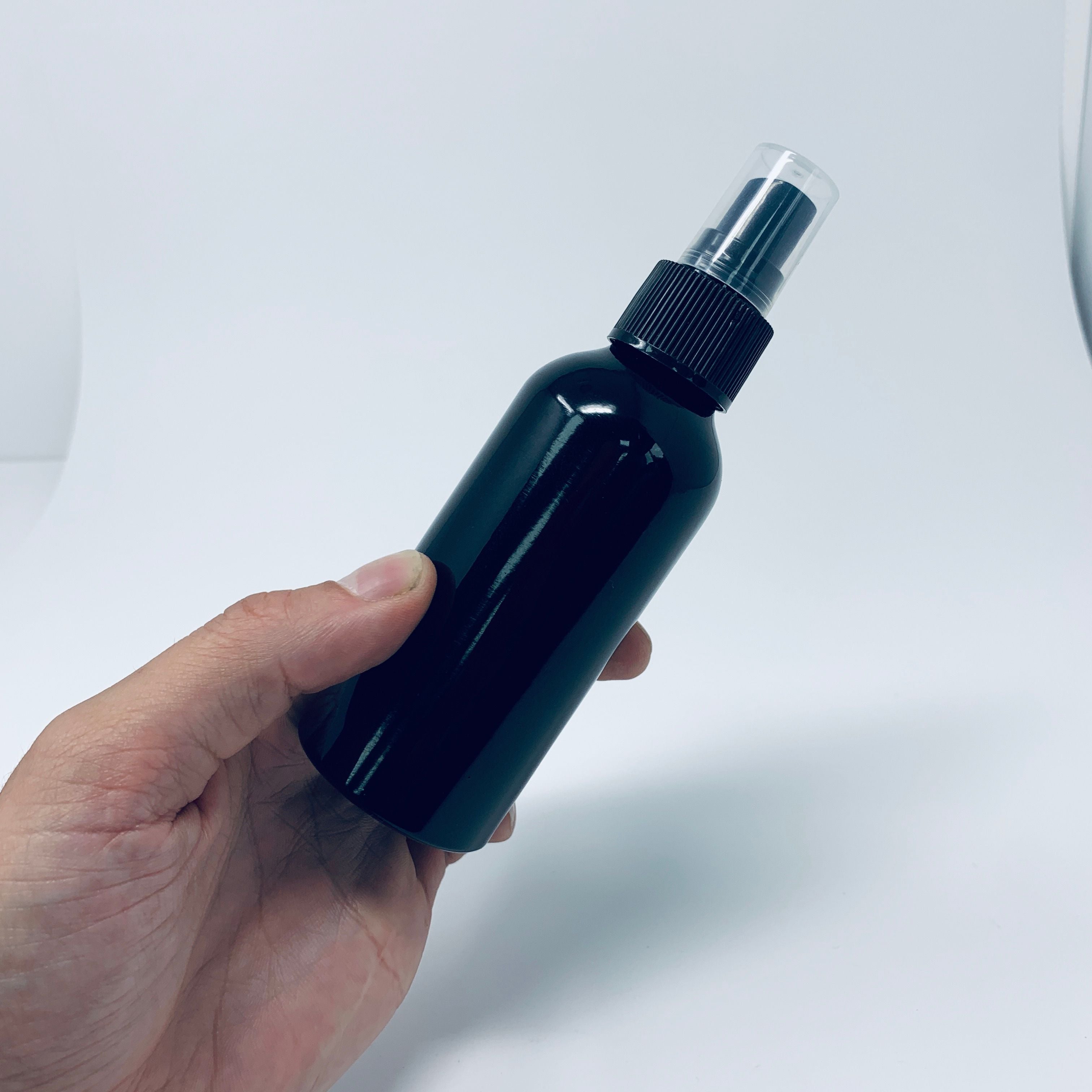 120ml Black Aluminium Bottle with Fine Mist Spray Cap for Mists