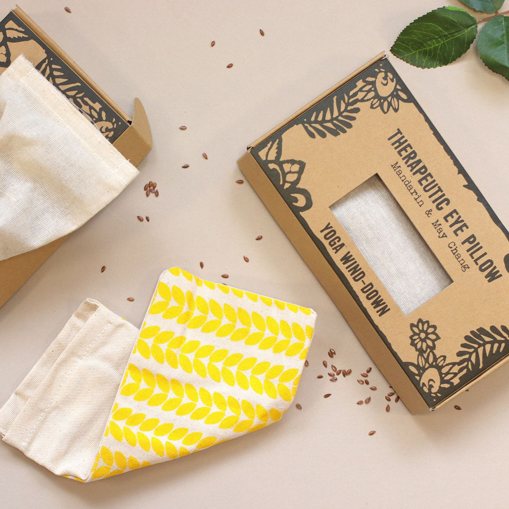 Agnes Cat Eye Pillow for Refreshing Tired Eyes and Relaxation