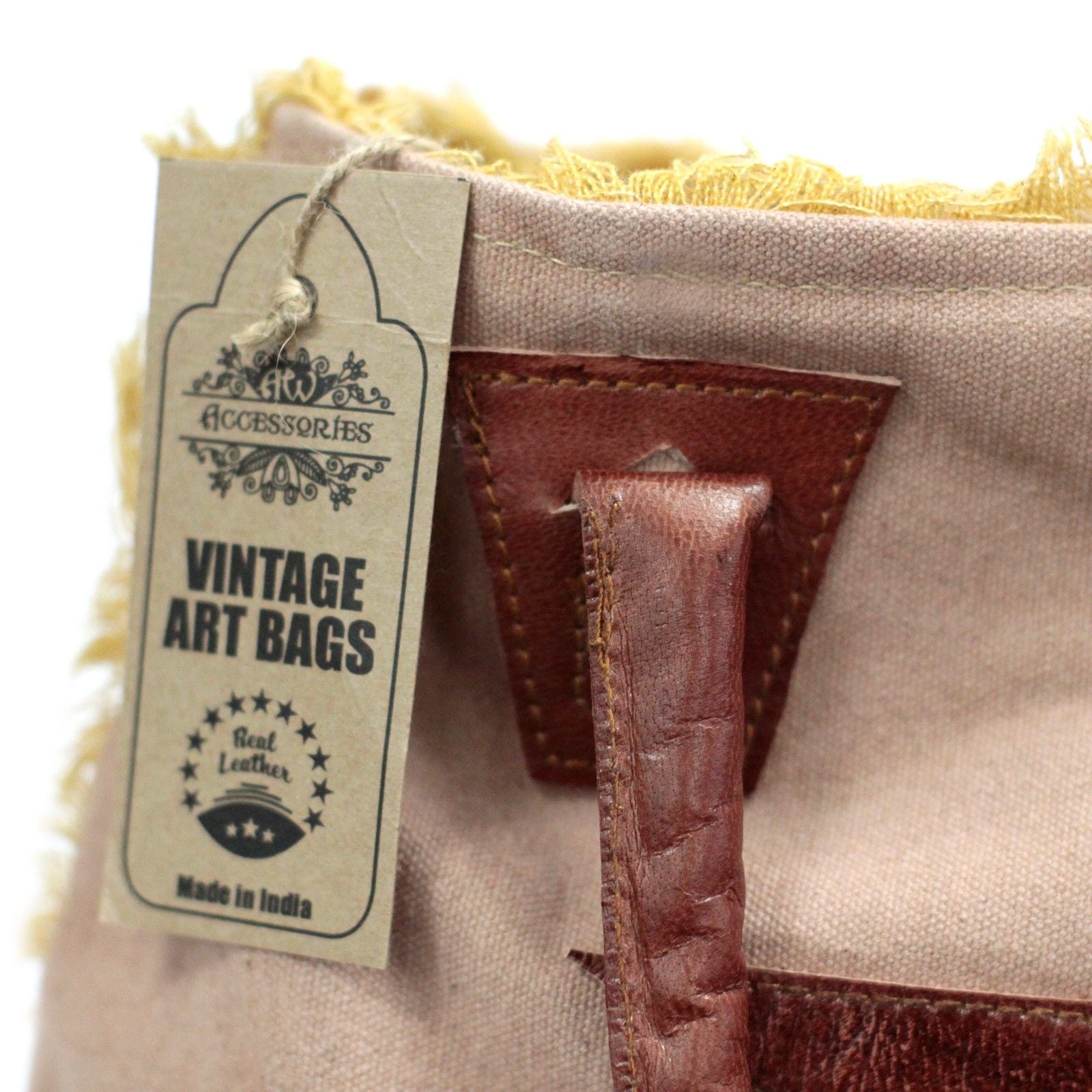 Vintage Bag Big Star with Spacious Design and Zipped Compartment