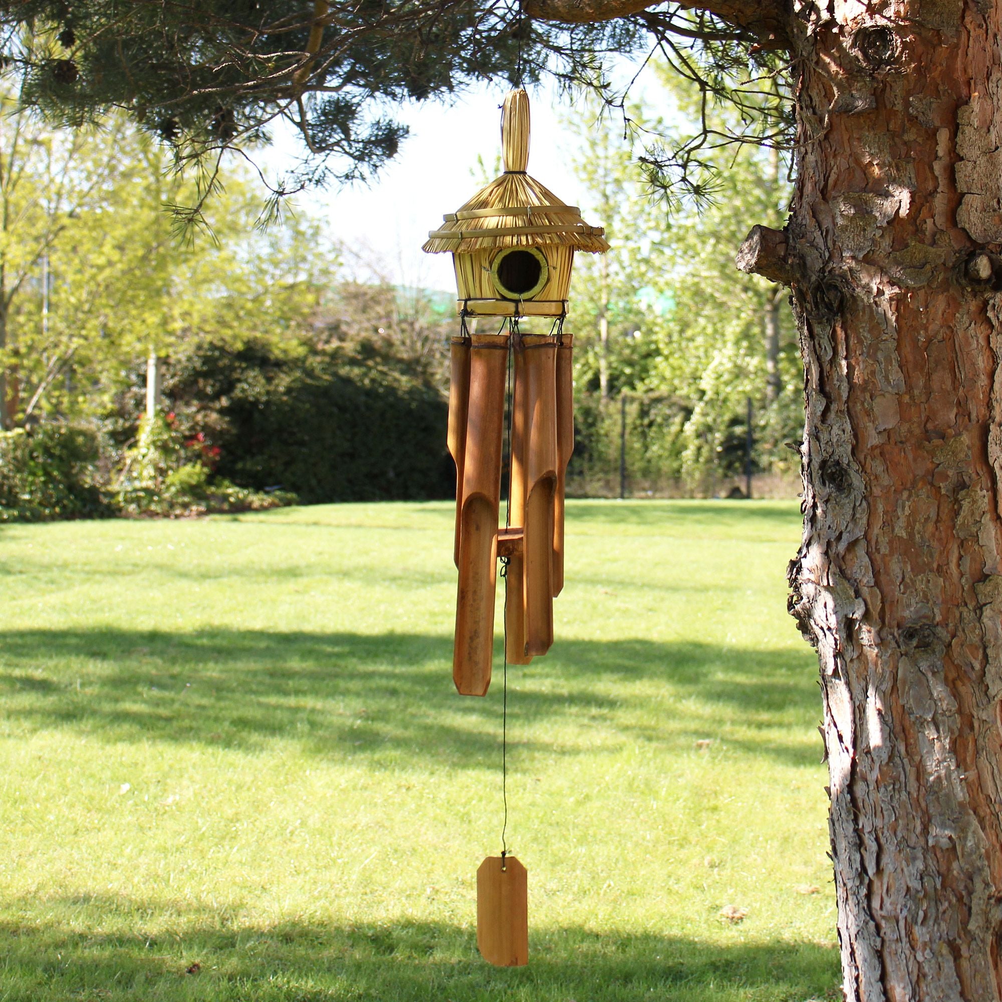 Round Seagrass Bird Box with Chimes for Beautiful Garden Decor