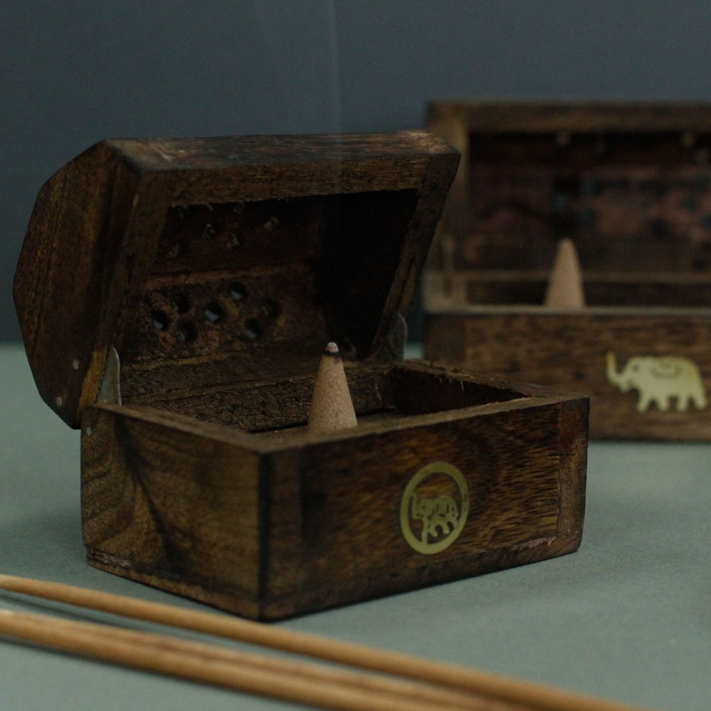 Mini Incense Cone Smoke Box Crafted from Mango Wood Design
