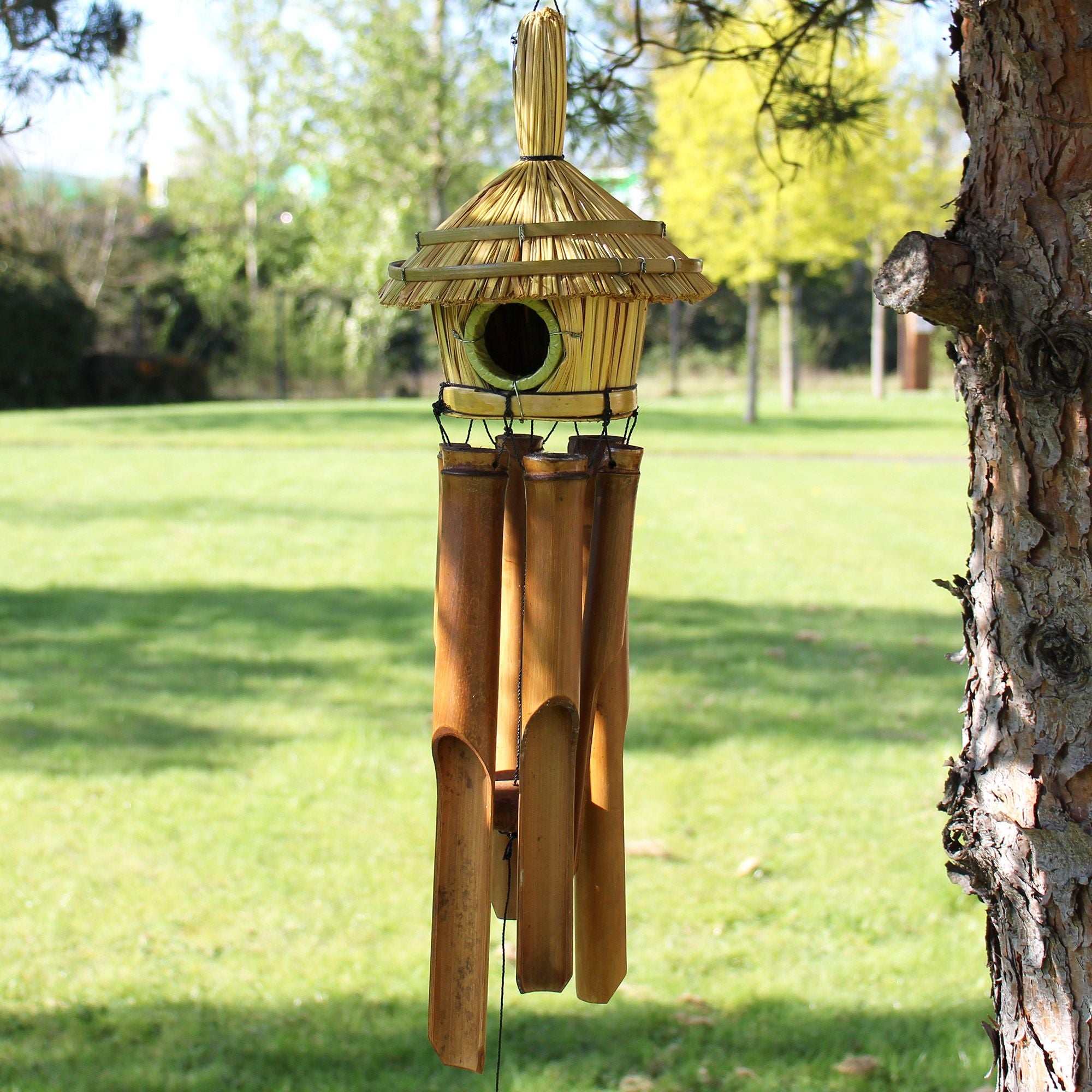 Round Seagrass Bird Box with Chimes for Beautiful Garden Decor
