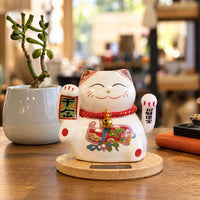 Solar Powered Japanese Lucky Cat on Wooden Base – Pink