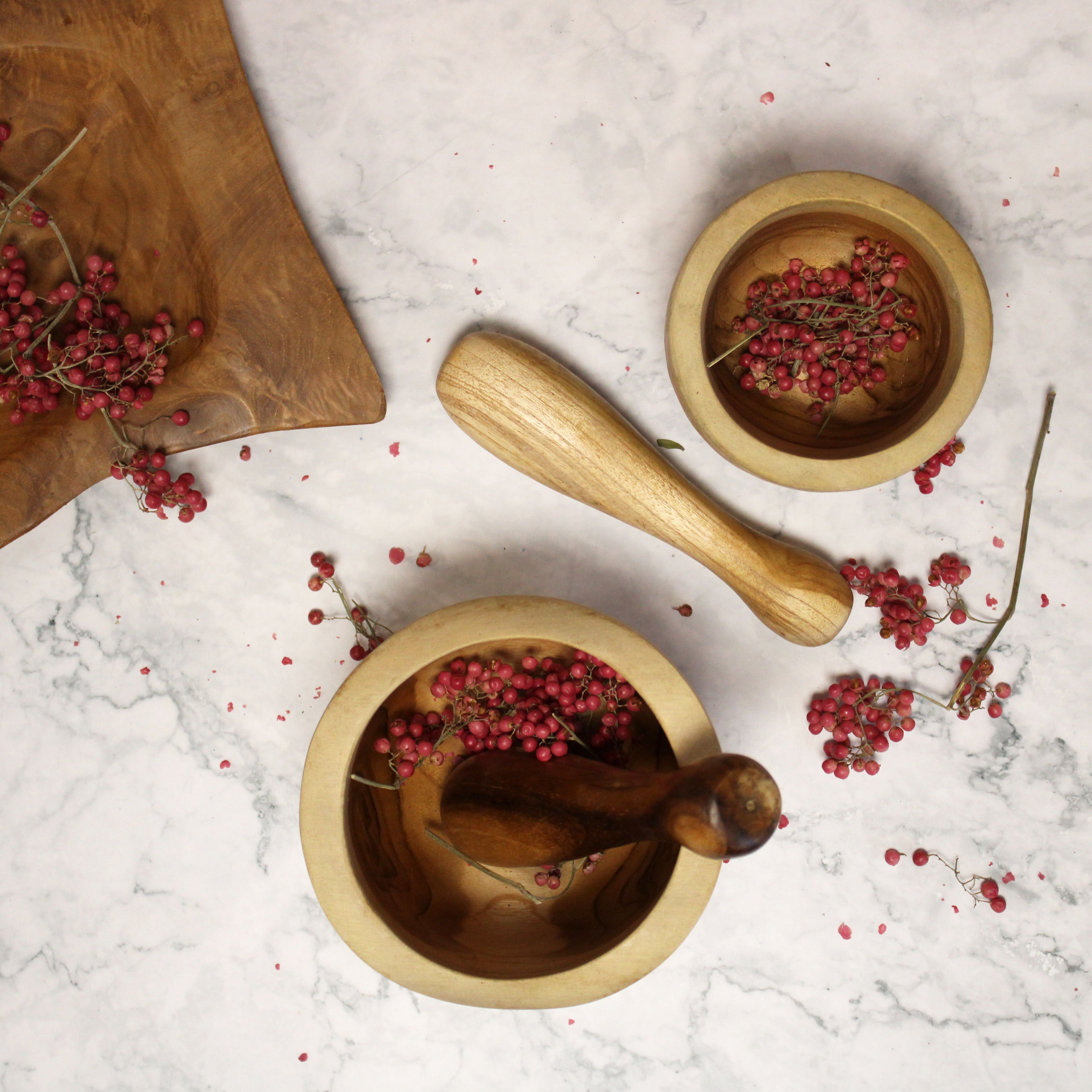 Ergo Teak Pestle and Mortar Medium for Everyday Culinary Use