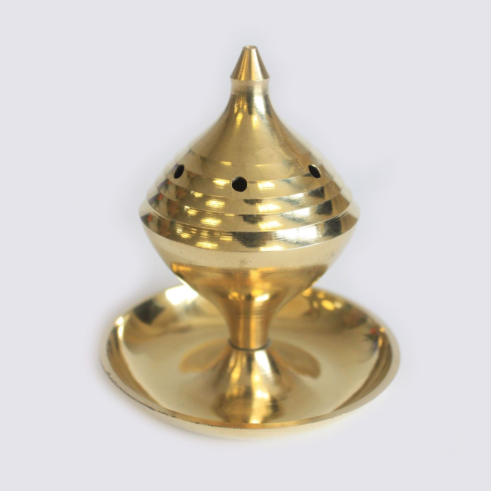 Elegant Medium Brass Incense Burner for Calming Aromatic Fragrance