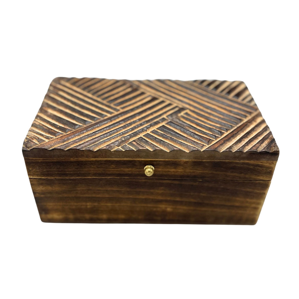 Vintage Deco Multi Purpose Box with Antique Lines Design for Storage