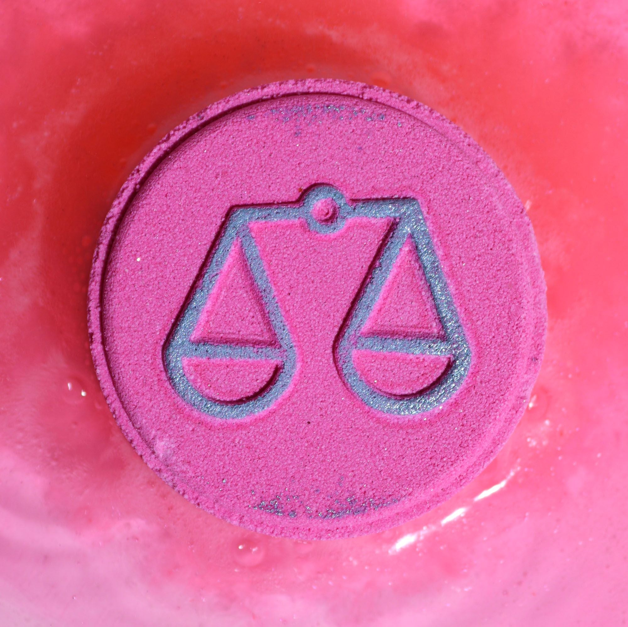 Zodiac Bath Fizzers with Horoscope Libra for Relaxing Baths