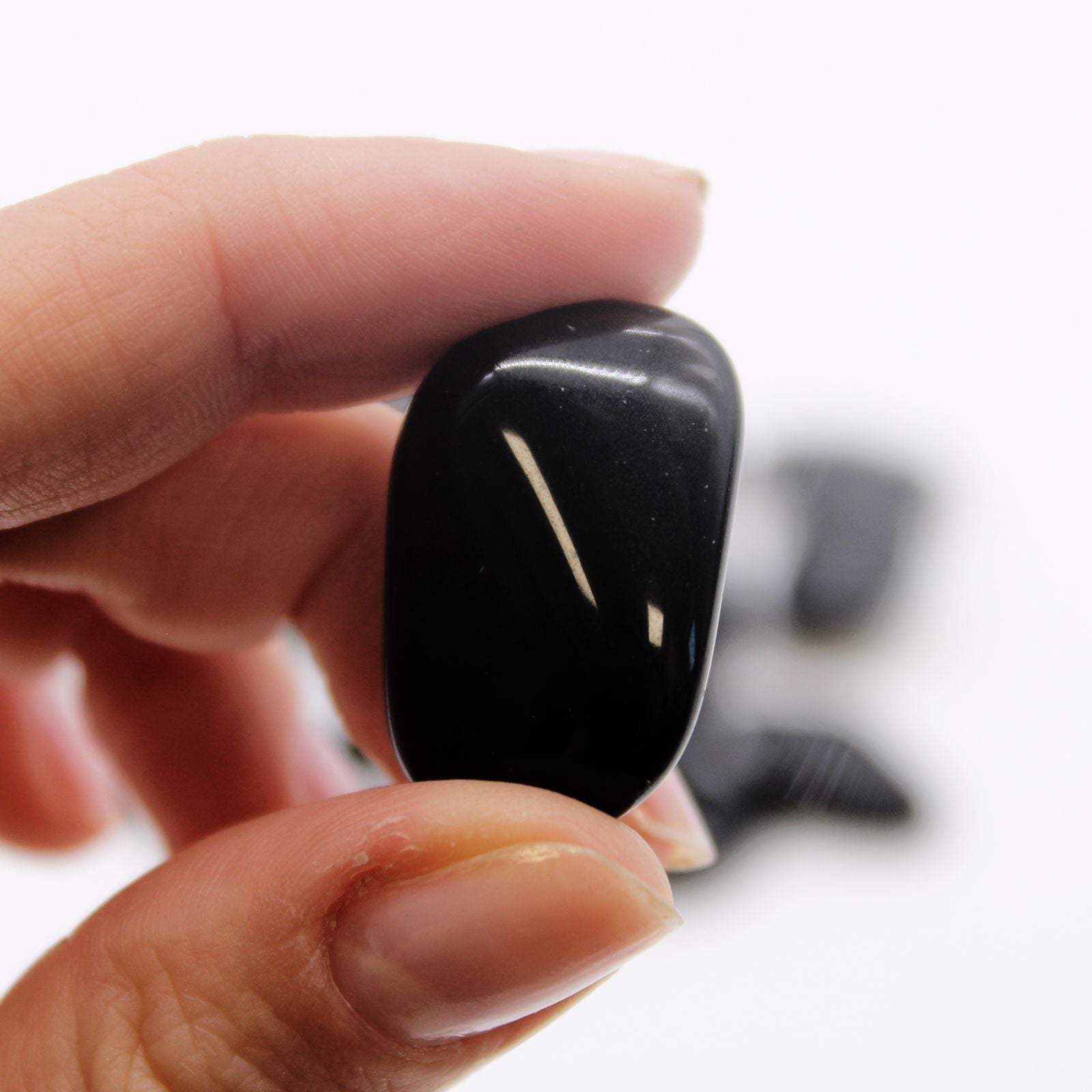 Medium Tumble Stone - Obsidian Black