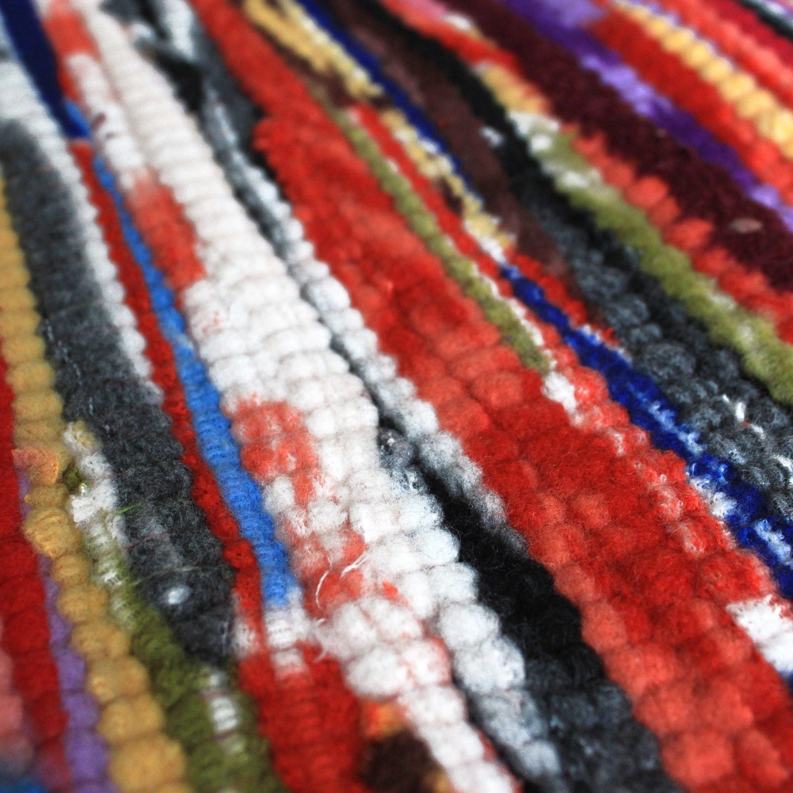 Small Velvet Rug 50x90cm for Home Decor Enhancement and Comfort