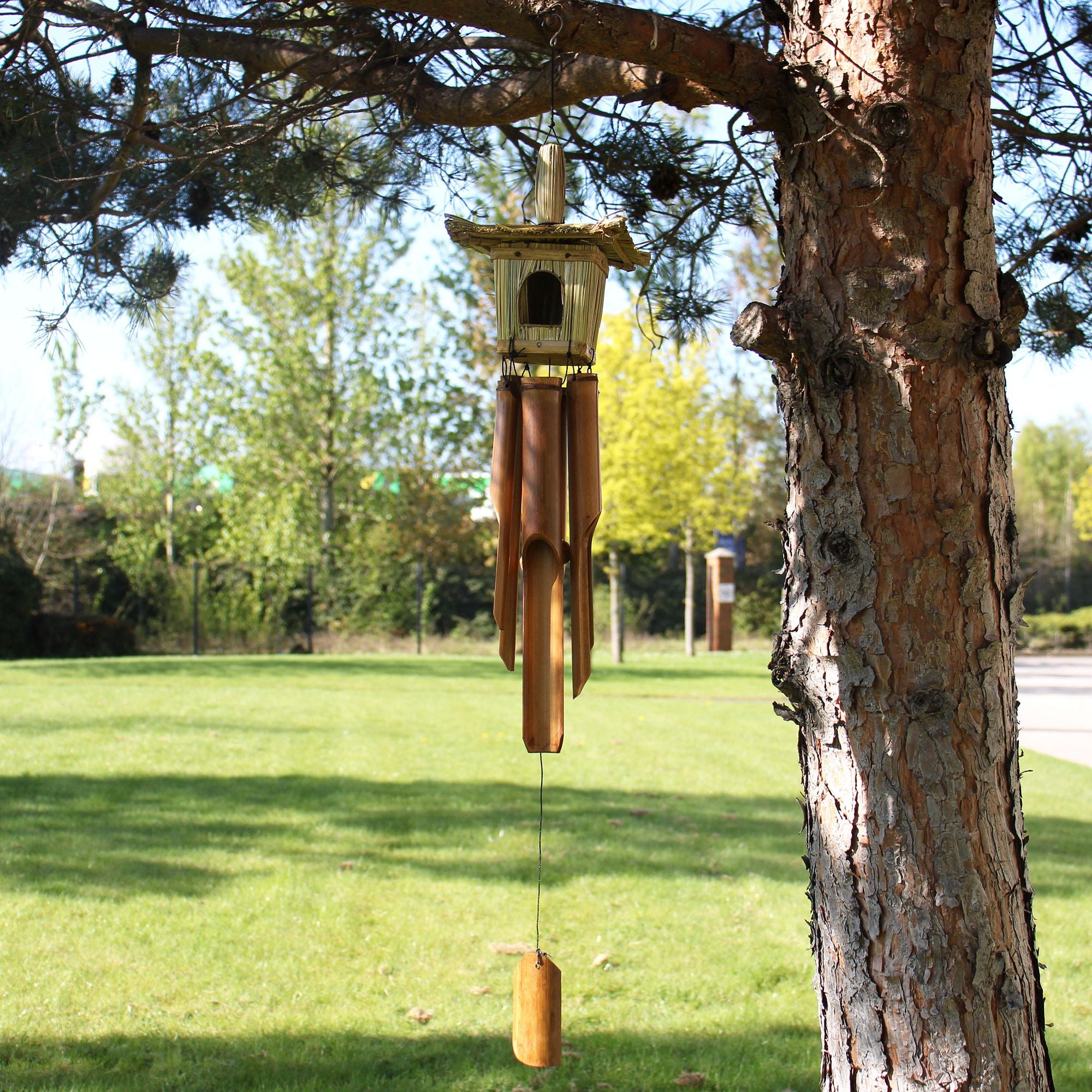 Square Seagrass Bird Box with Chimes for Charming Outdoor Decor