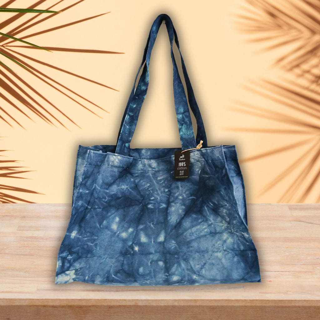 Handy Bag in Deep Sea Blue Stonewash Effect for Daily Use