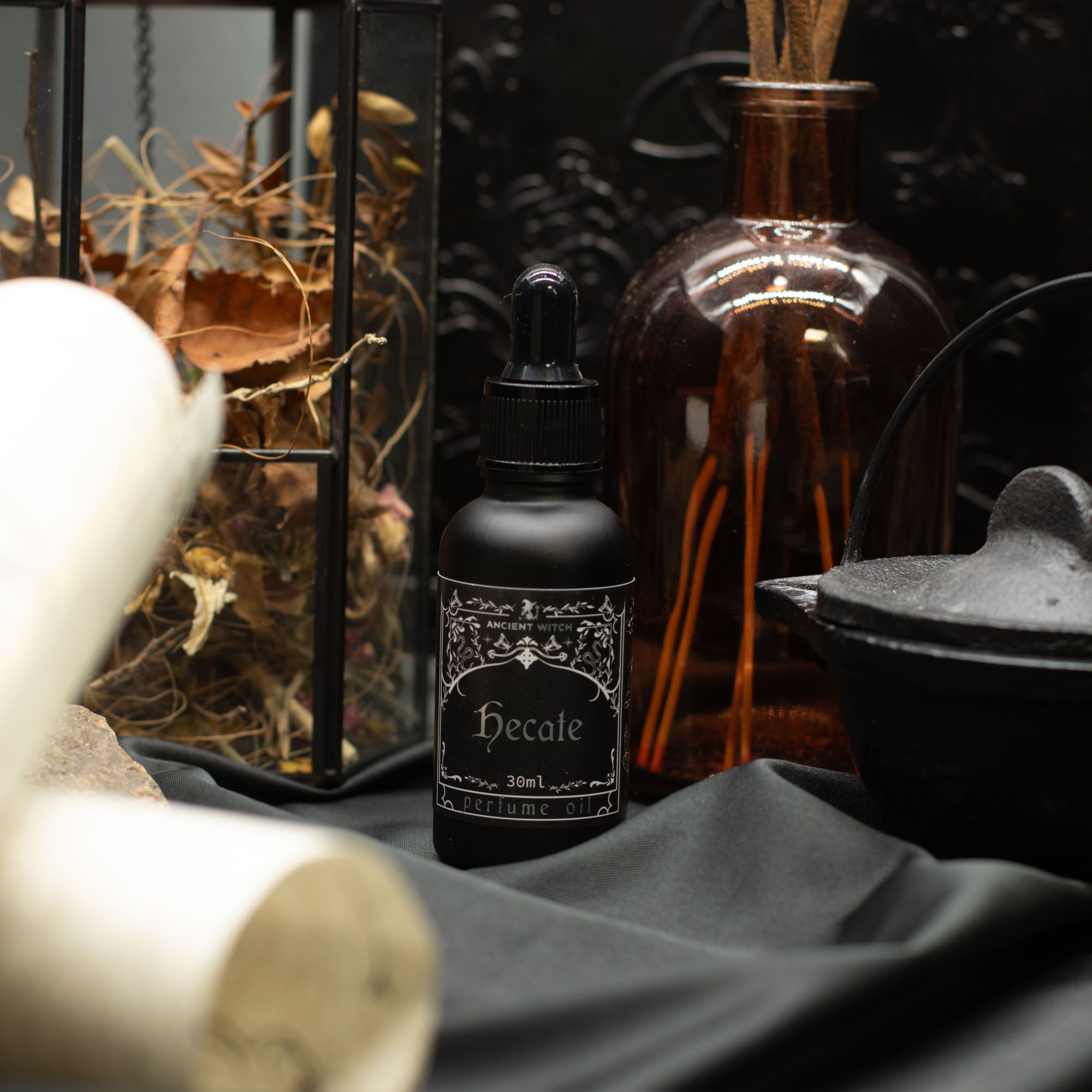 Ancient Witch Hecate Perfume Oil for a Captivating Aroma Experience
