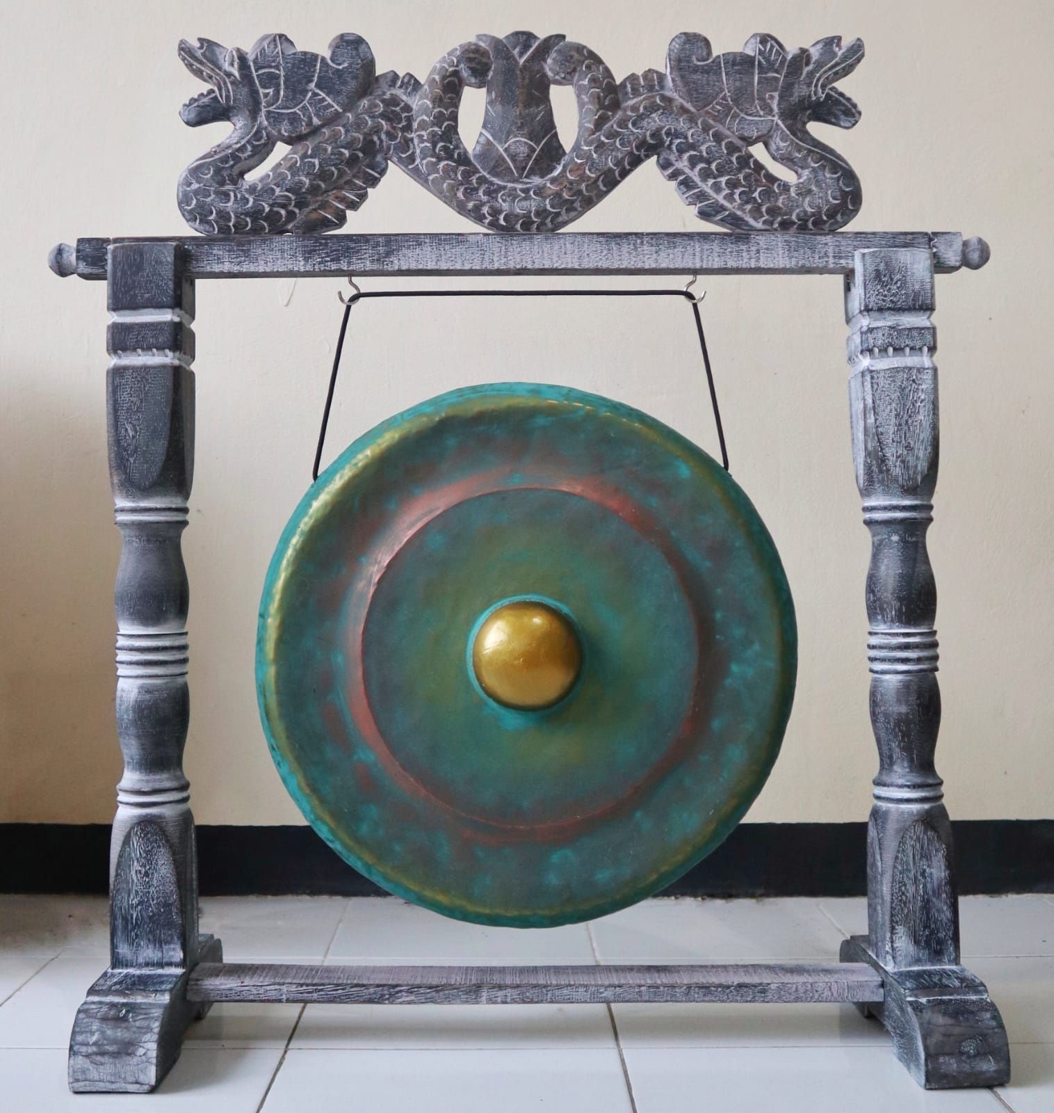 Small Greenwash Gong in Stand 25cm for Serene Spaces