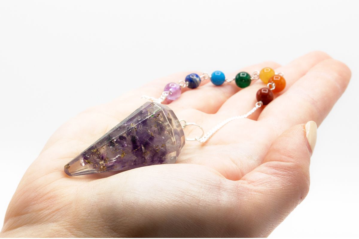 Orgonite Power Chakra Pendulum with Amethyst Gemstone Elegance