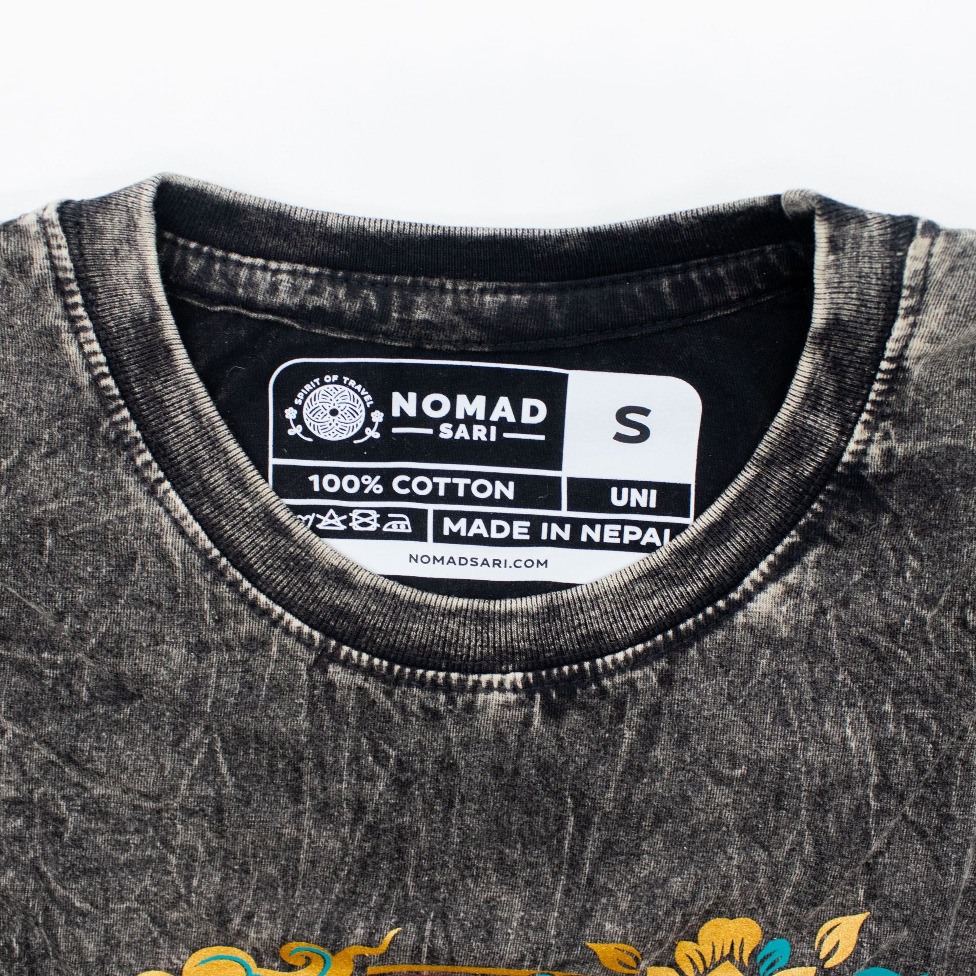Nomad Sari Stonewashed Cotton T Shirt with Compass Design Charcoal