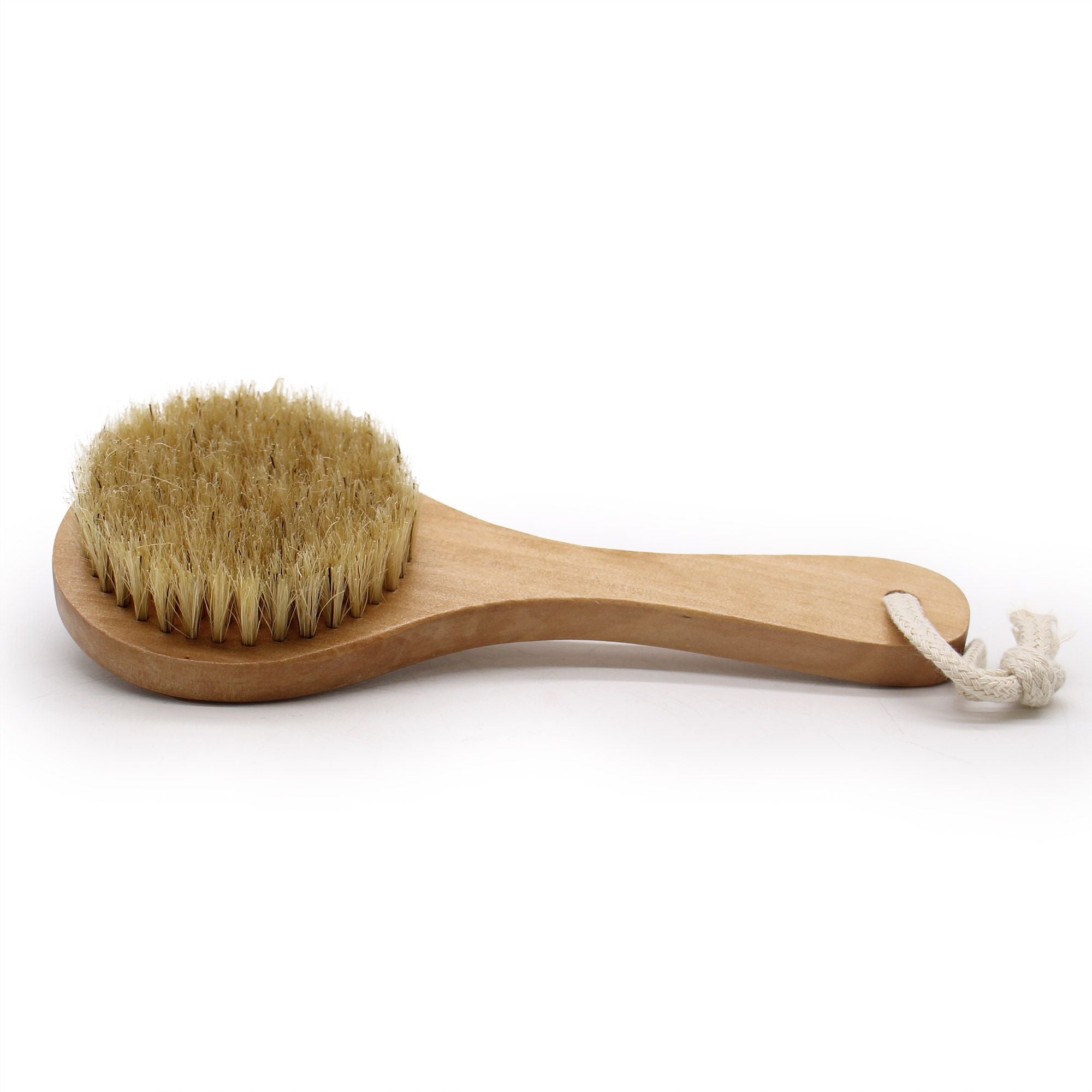 Short Handle Body Scrub for Effective Exfoliation and Radiance