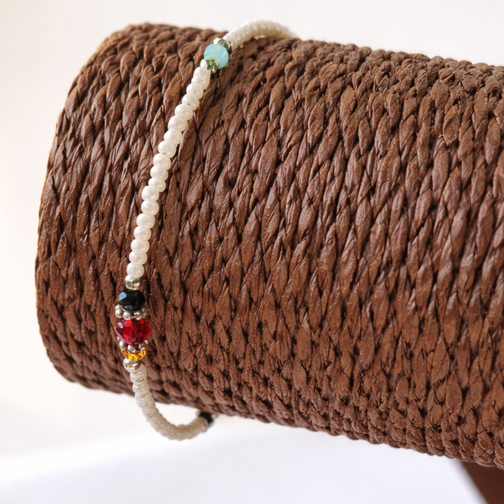 Nepalese Extra Fine Gem Bracelet with Luminous Pearl Beads