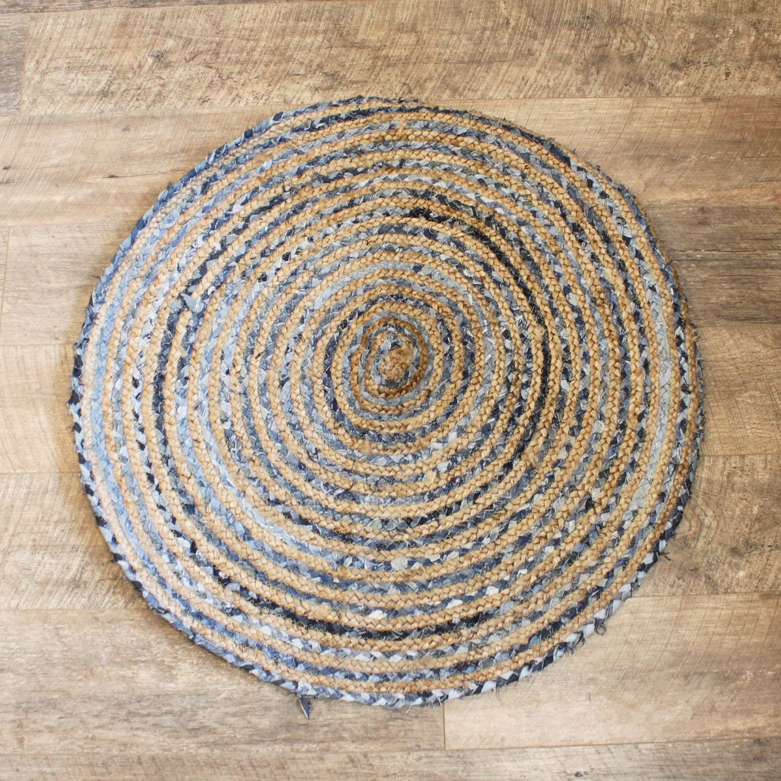 Round Jute and Recycled Denim Rug 90 cm for Stylish Home Decor