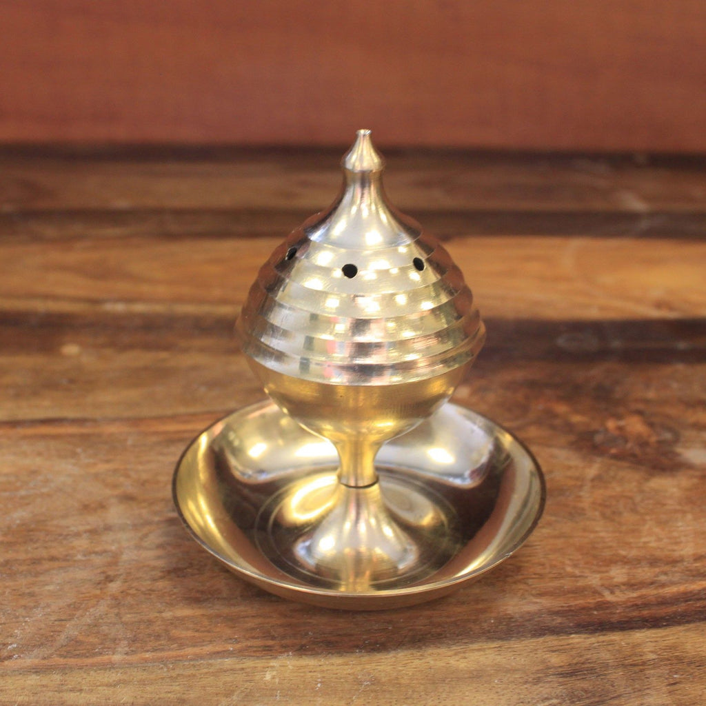 Elegant Medium Brass Incense Burner for Calming Aromatic Fragrance