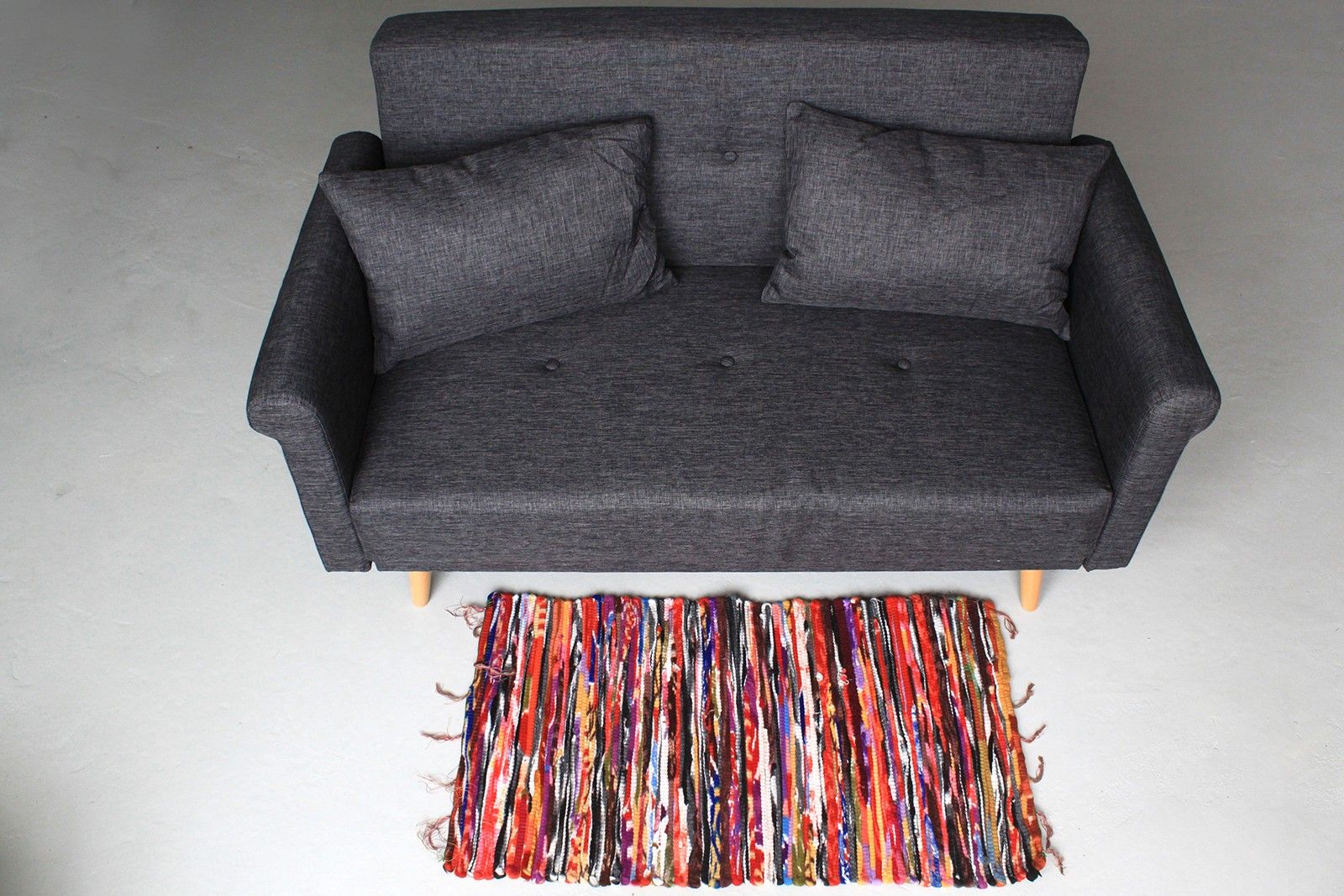 Small Velvet Rug 50x90cm for Home Decor Enhancement and Comfort