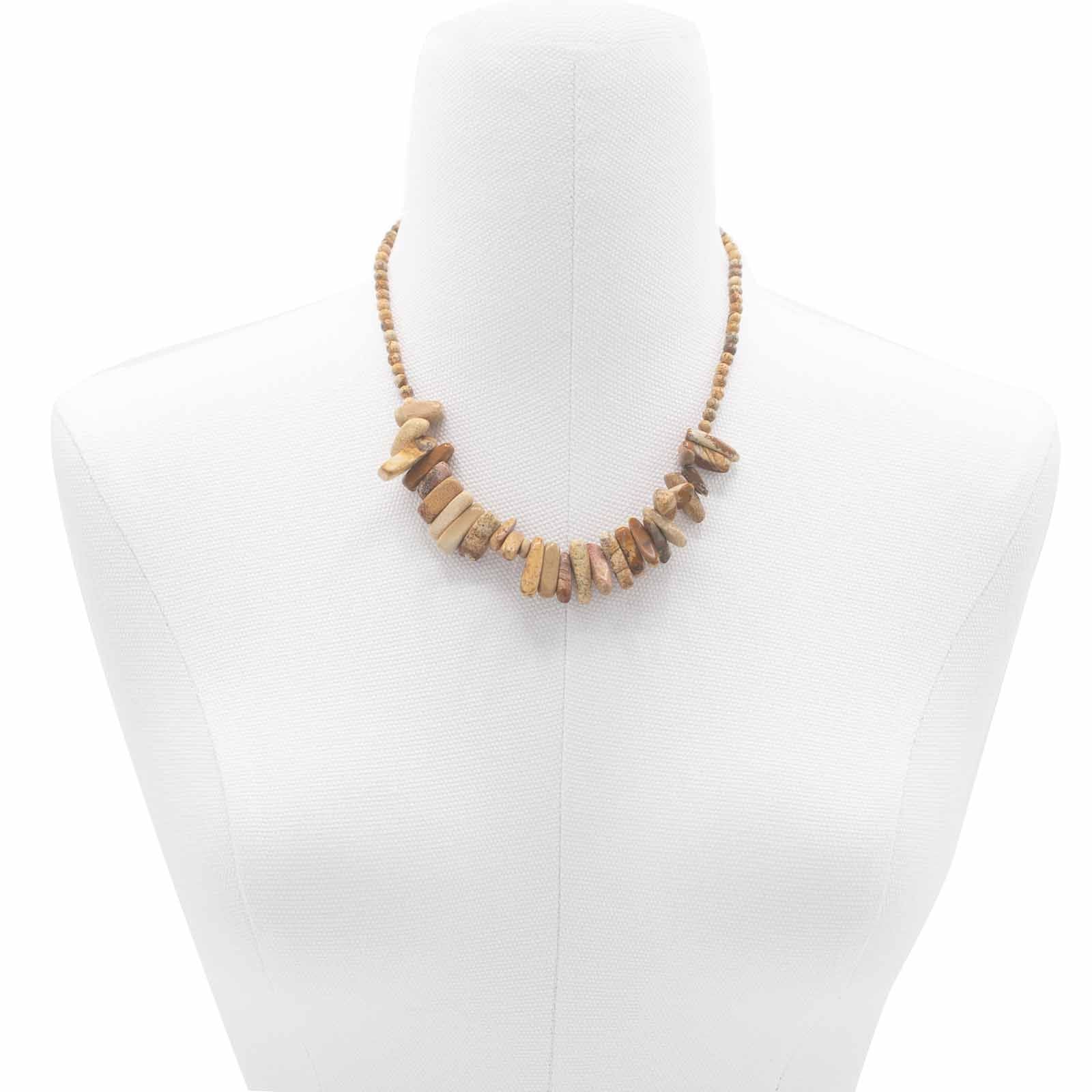 Longstone Gem Necklace with Unique Map Stone for Elegant Style
